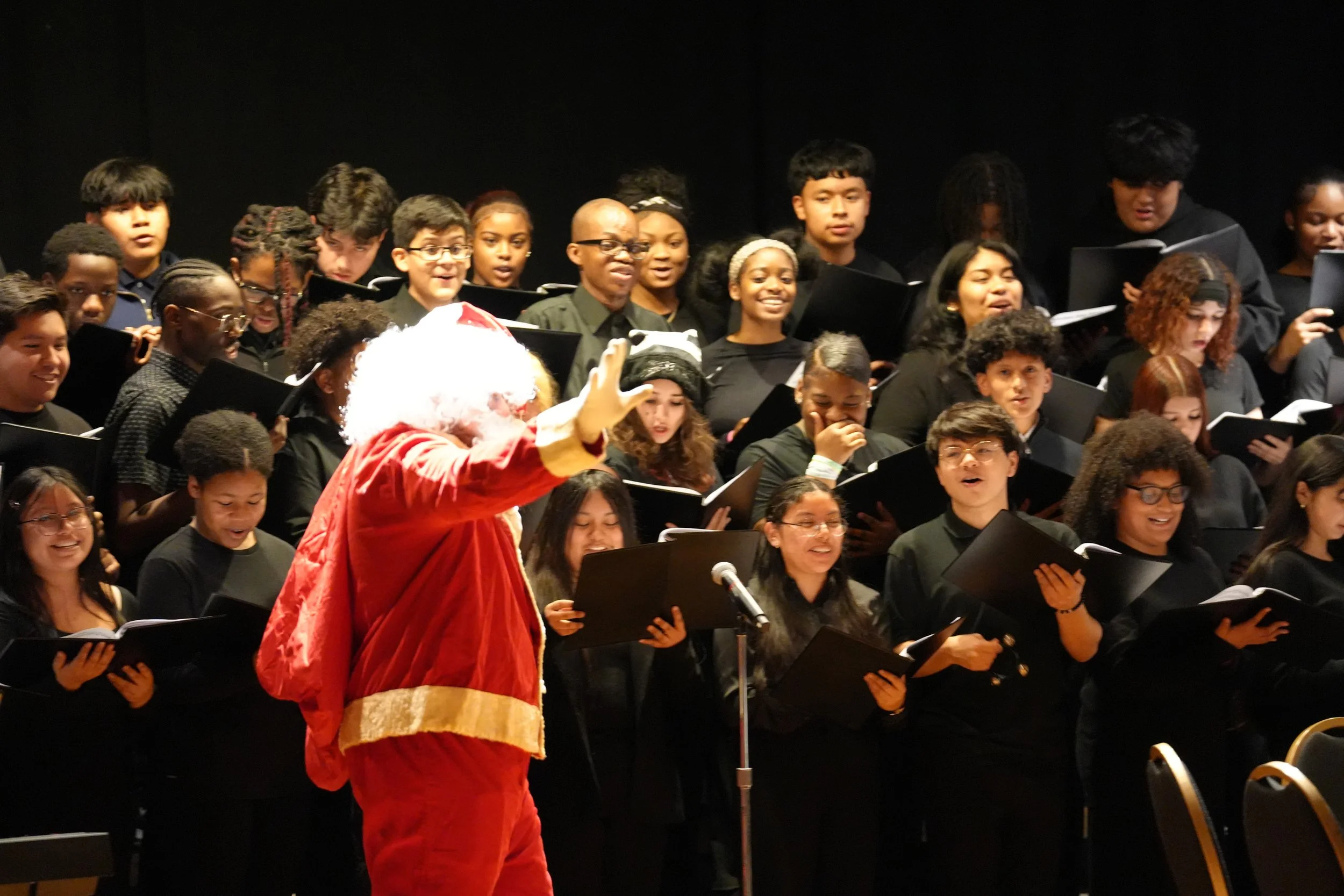 WinterConcert_2025_Web_-20.jpg