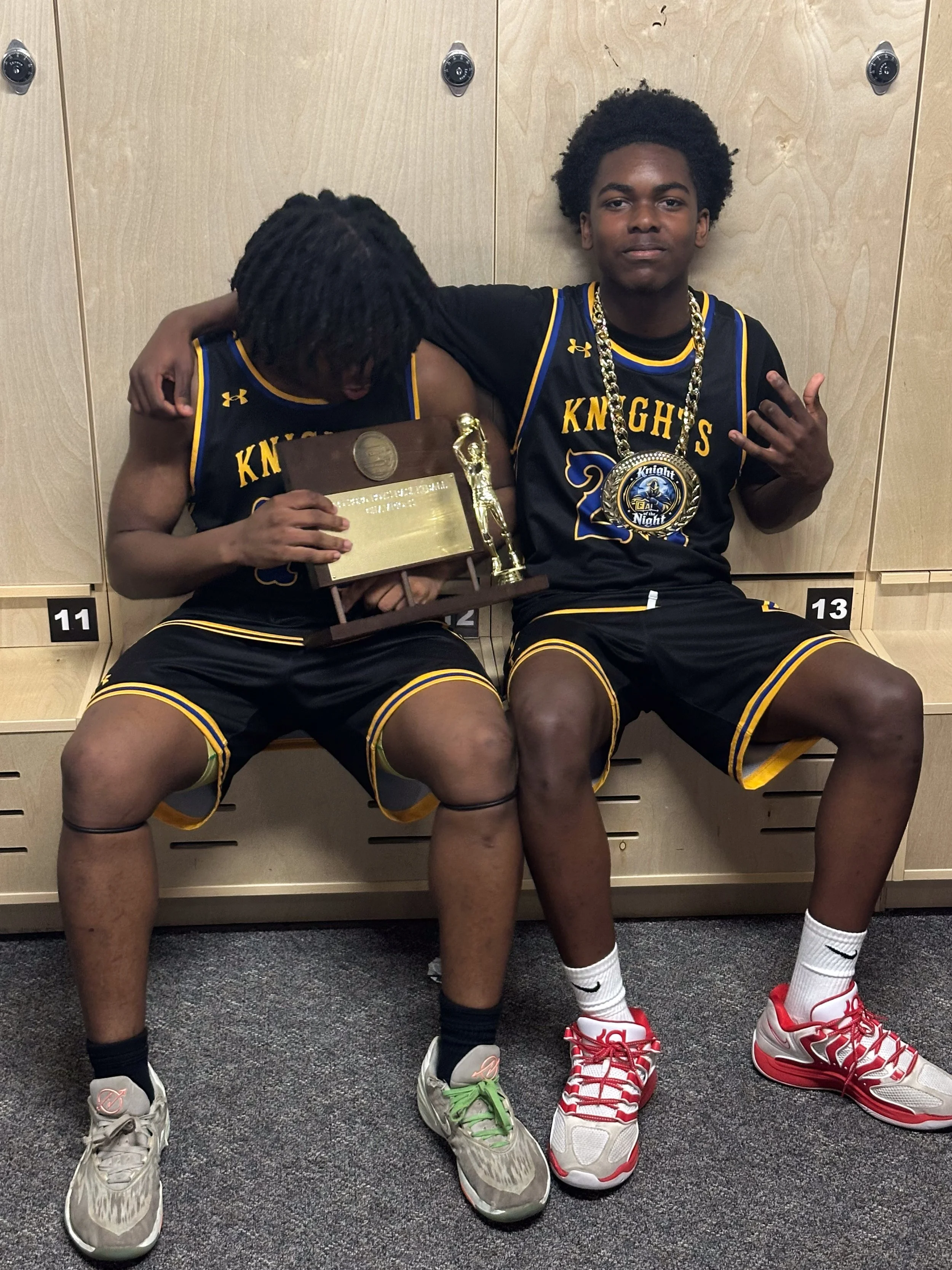 FAVarsityBoysBasketballConferenceChampions_Web_-39.jpg