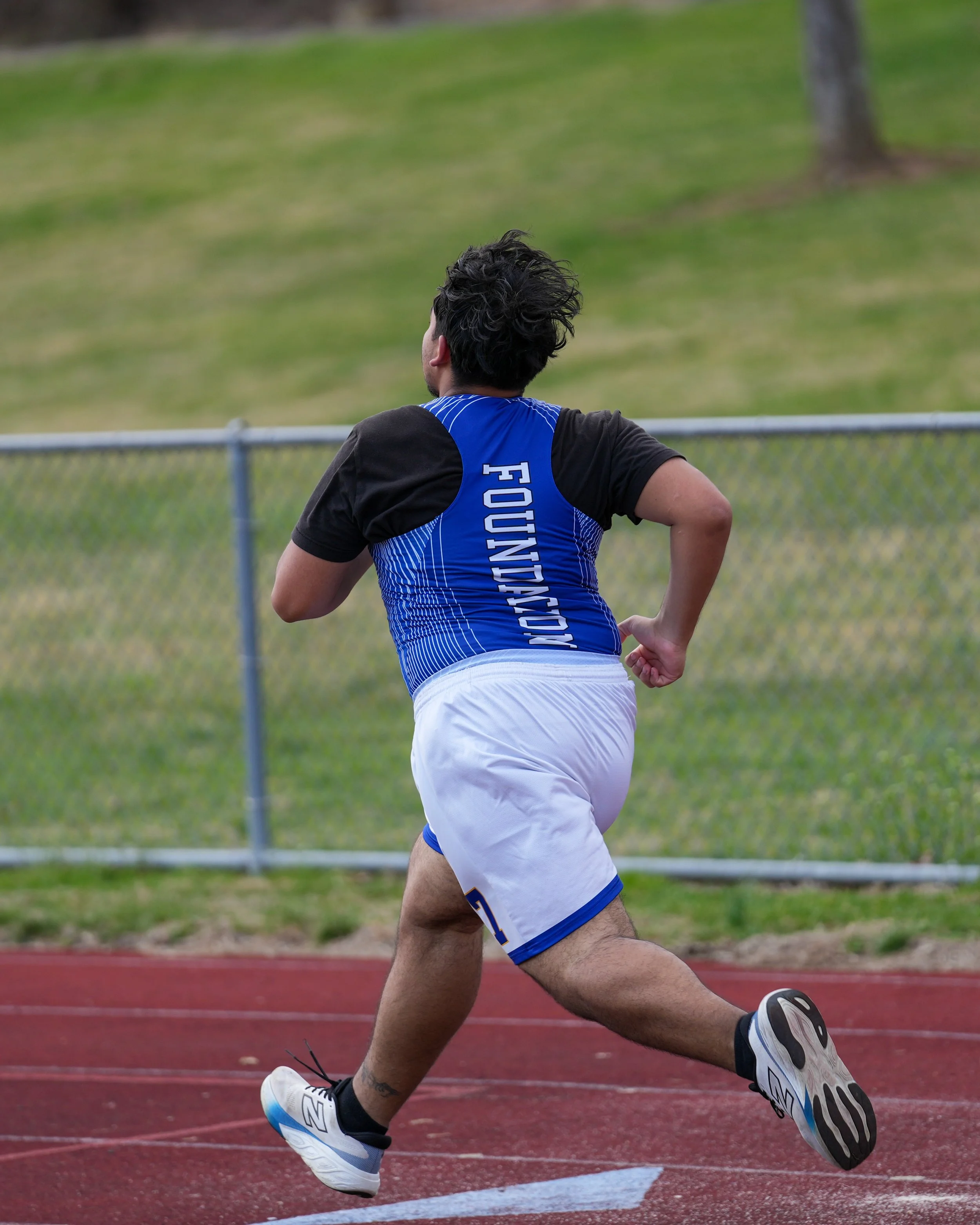FAVarsityTrackandField_Web-15.jpg