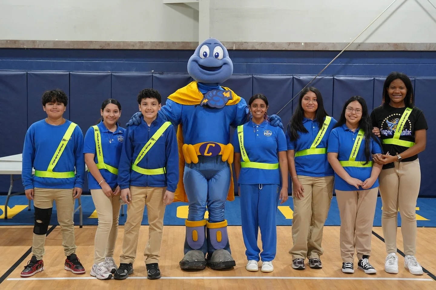 ⚾️ Big thank you to the Trenton Thunder and their beloved mascot Cloudman for visiting Foundation Academies to celebrate the launch of their new campaign, &ldquo;Cloudman&rsquo;s Salute to Troops&rdquo;! 

Our scholars had the opportunity to spend ti