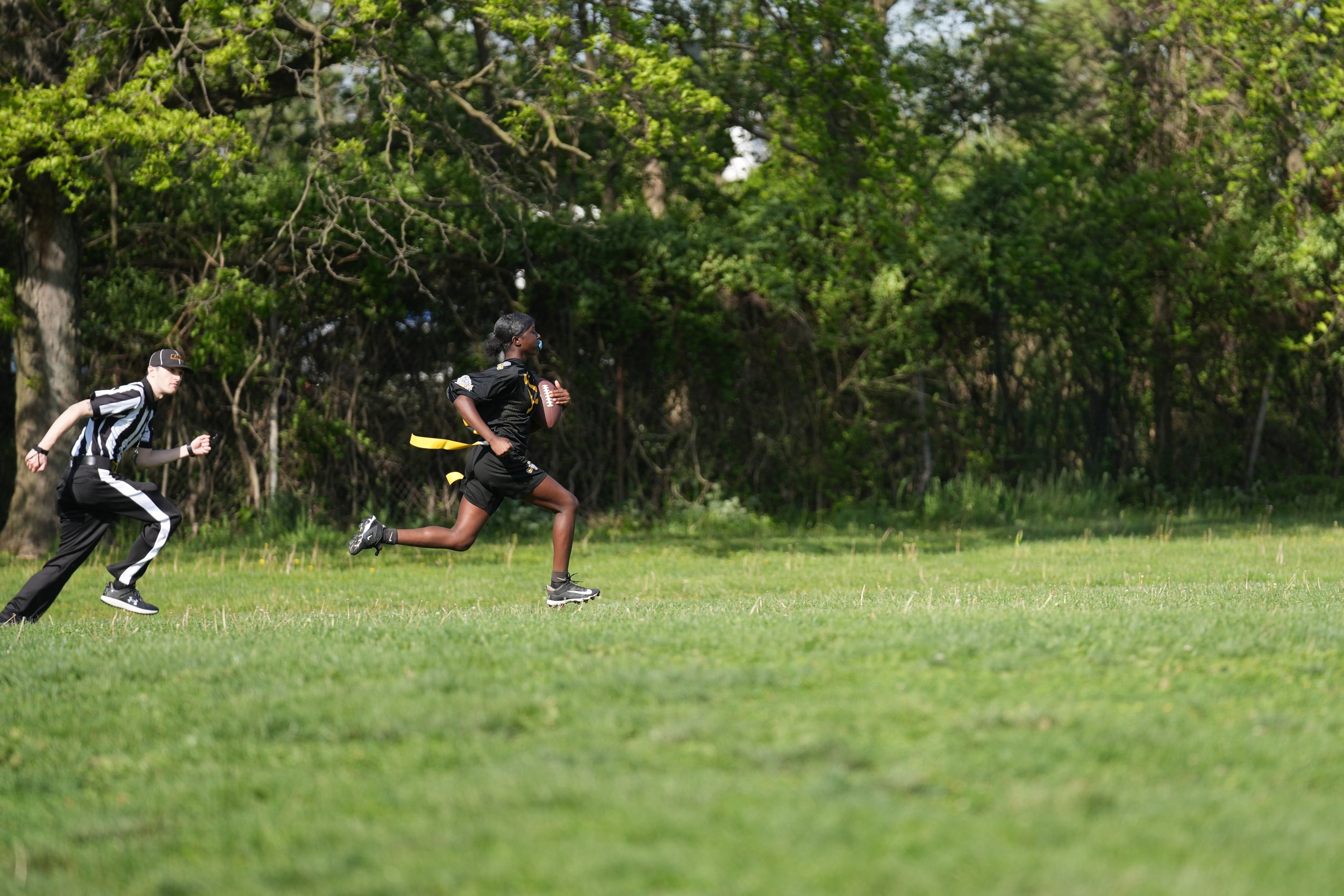 SeniorKnightFlagFootball26_Web-14.jpg