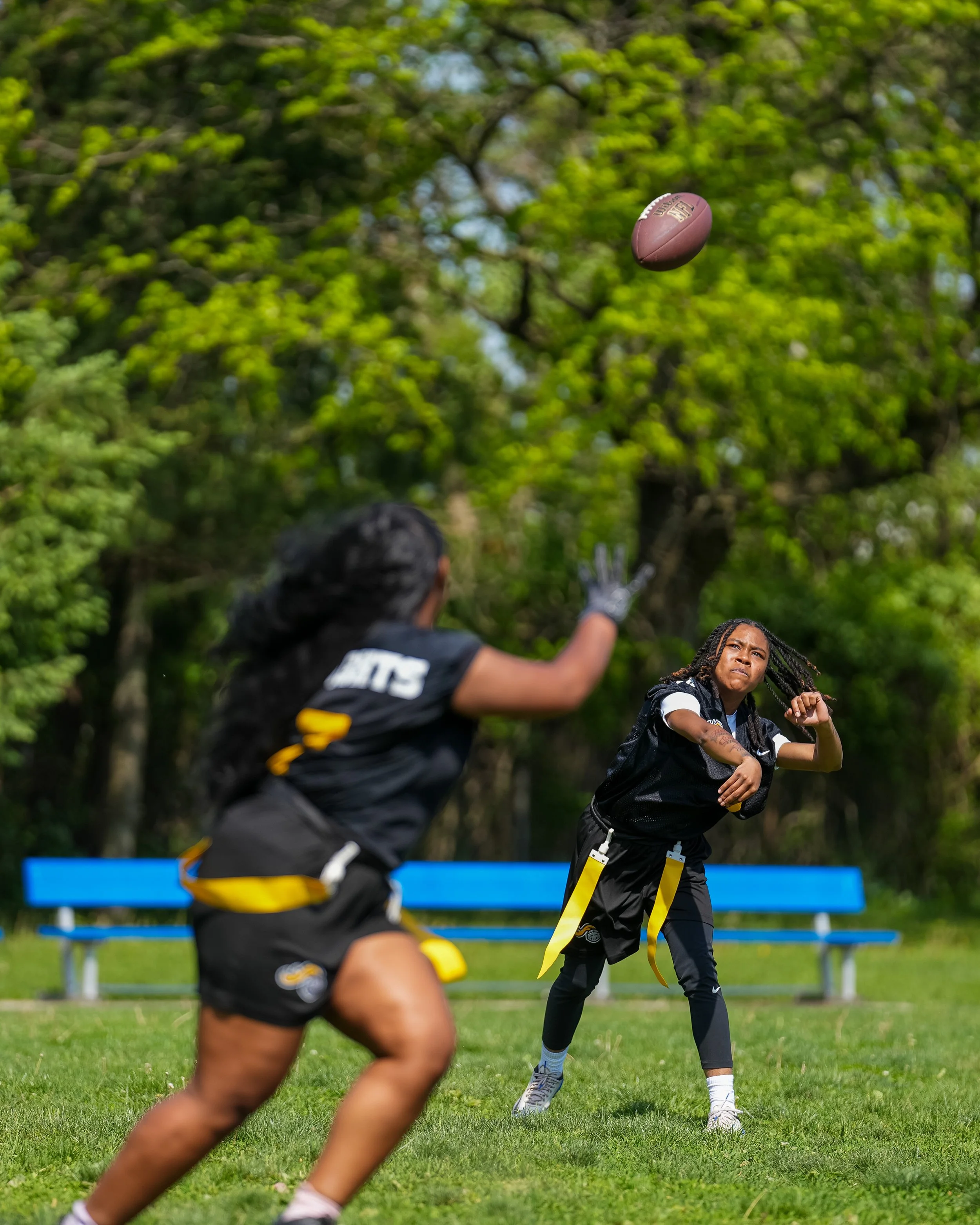 SeniorKnightFlagFootball26_Web-22.jpg