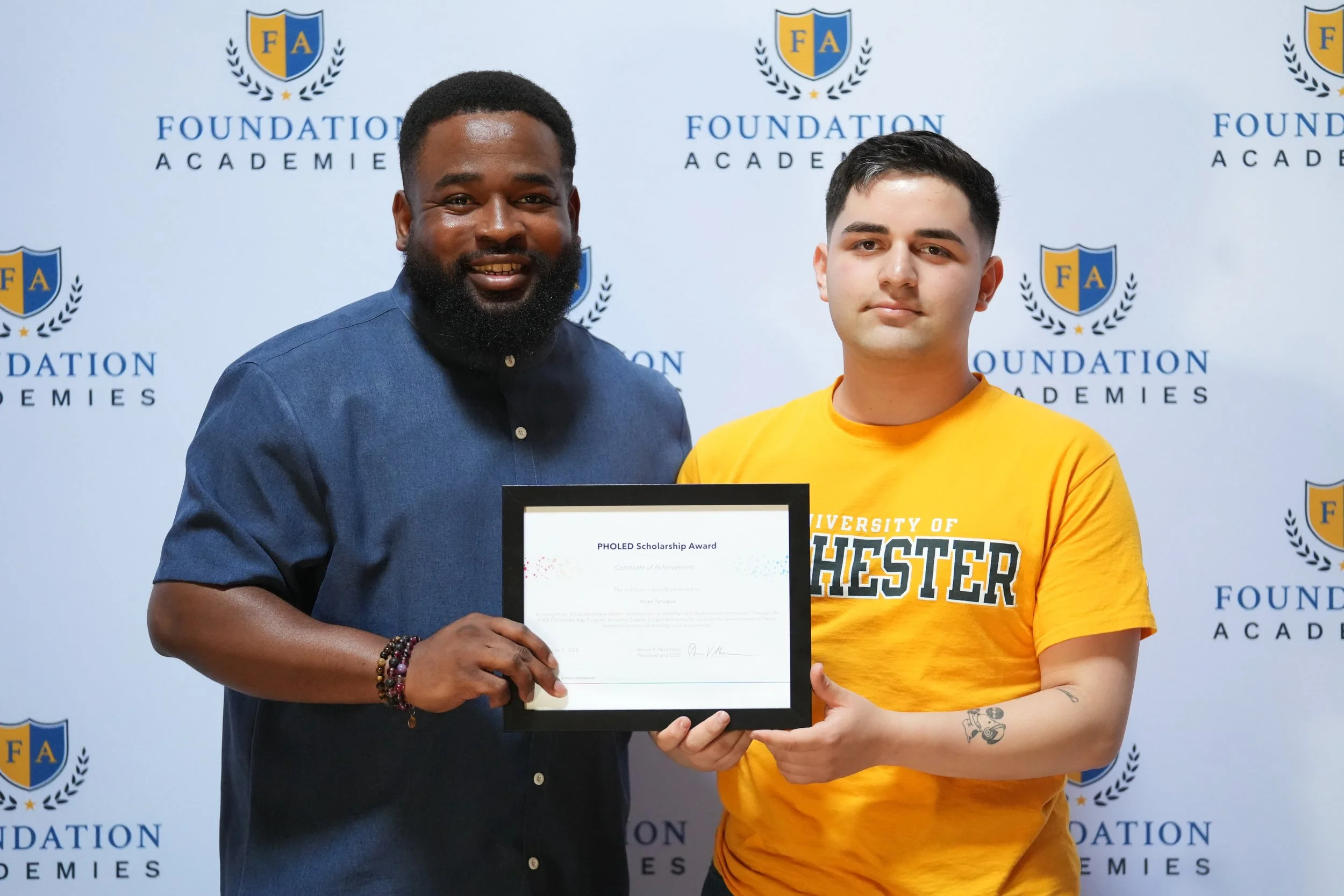 SeniorSigningDay_FA_2026_Web-5.jpg