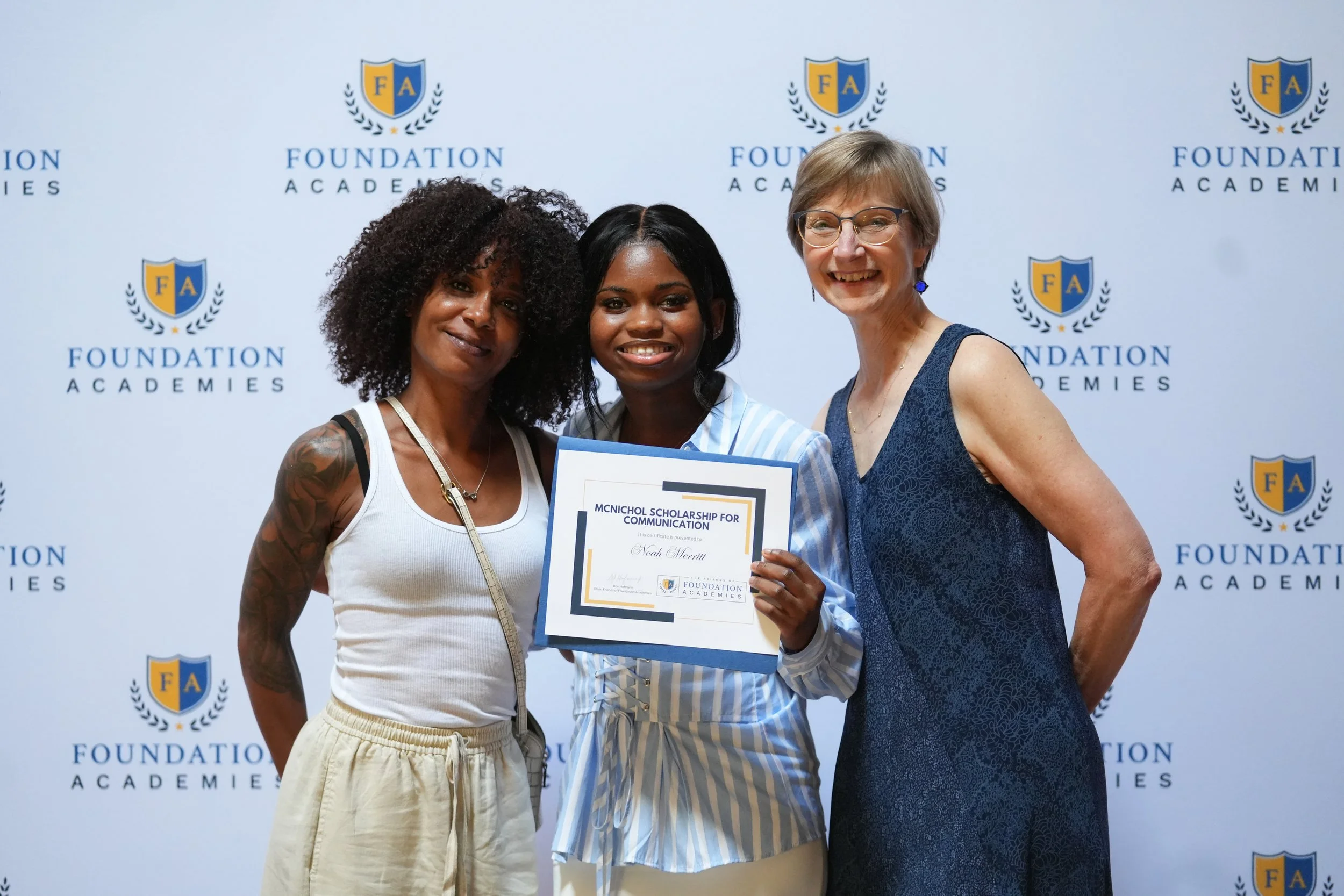 SeniorSigningDay_FA_2026_Web-10.jpg