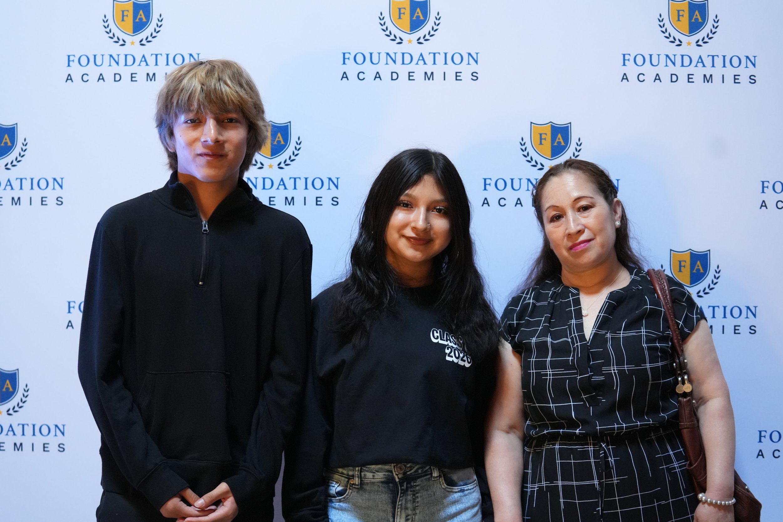 SeniorSigningDay_FA_2026_Web-37.jpg