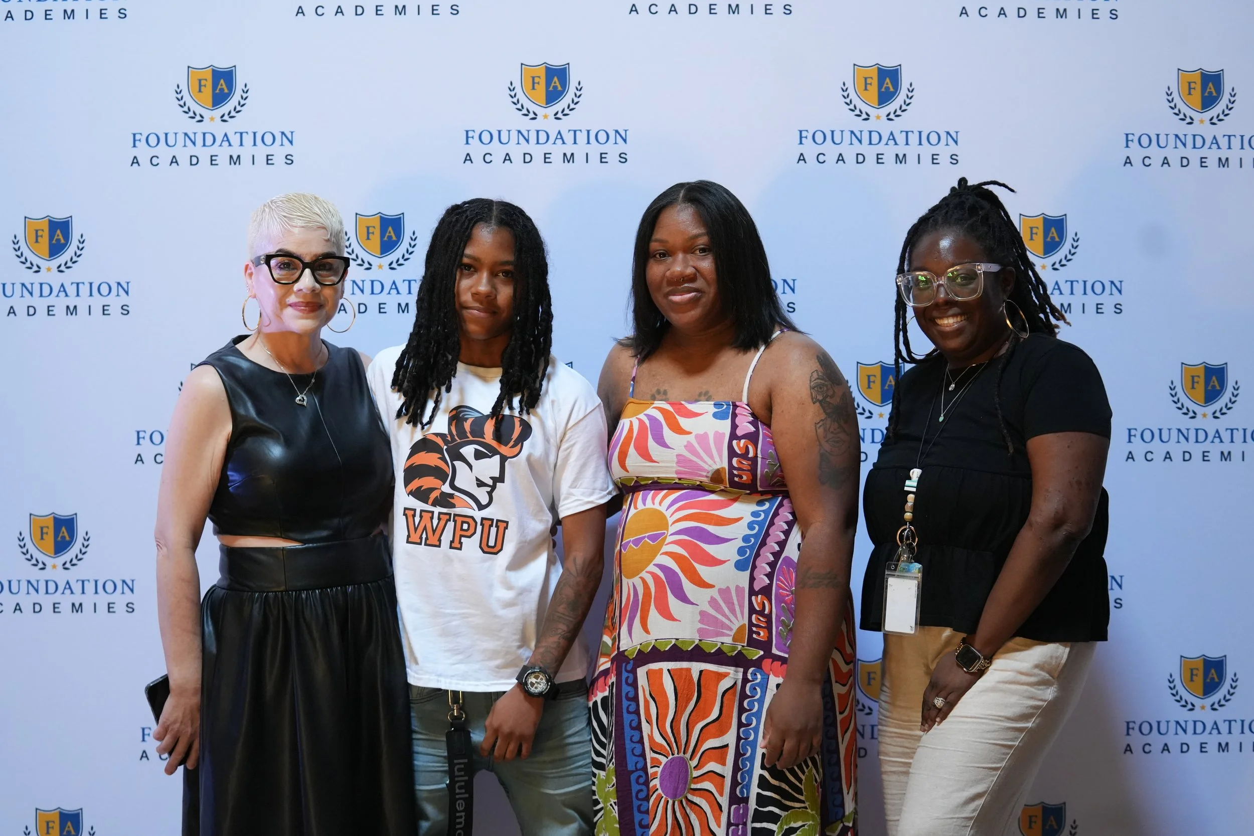 SeniorSigningDay_FA_2026_Web-46.jpg