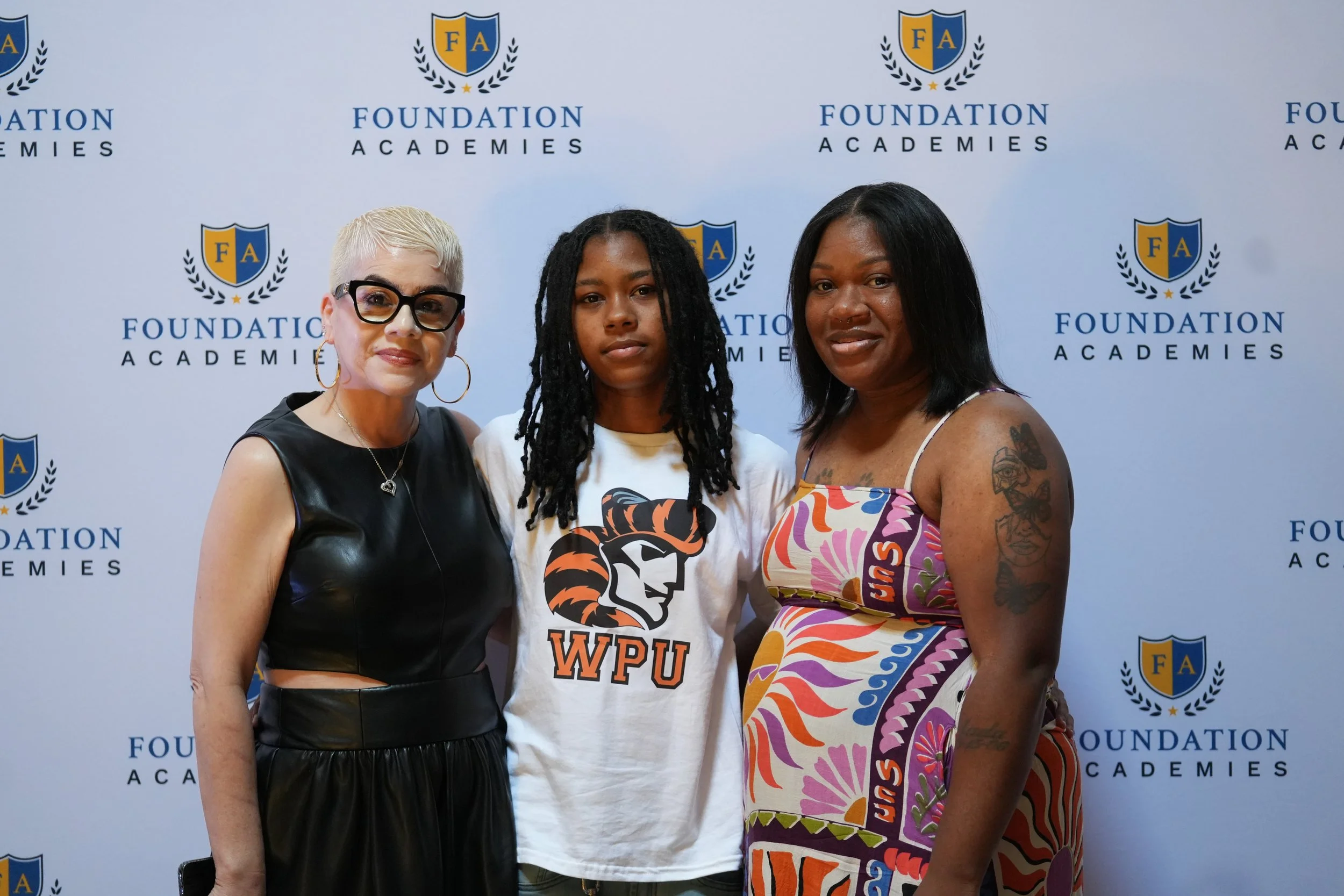 SeniorSigningDay_FA_2026_Web-47.jpg