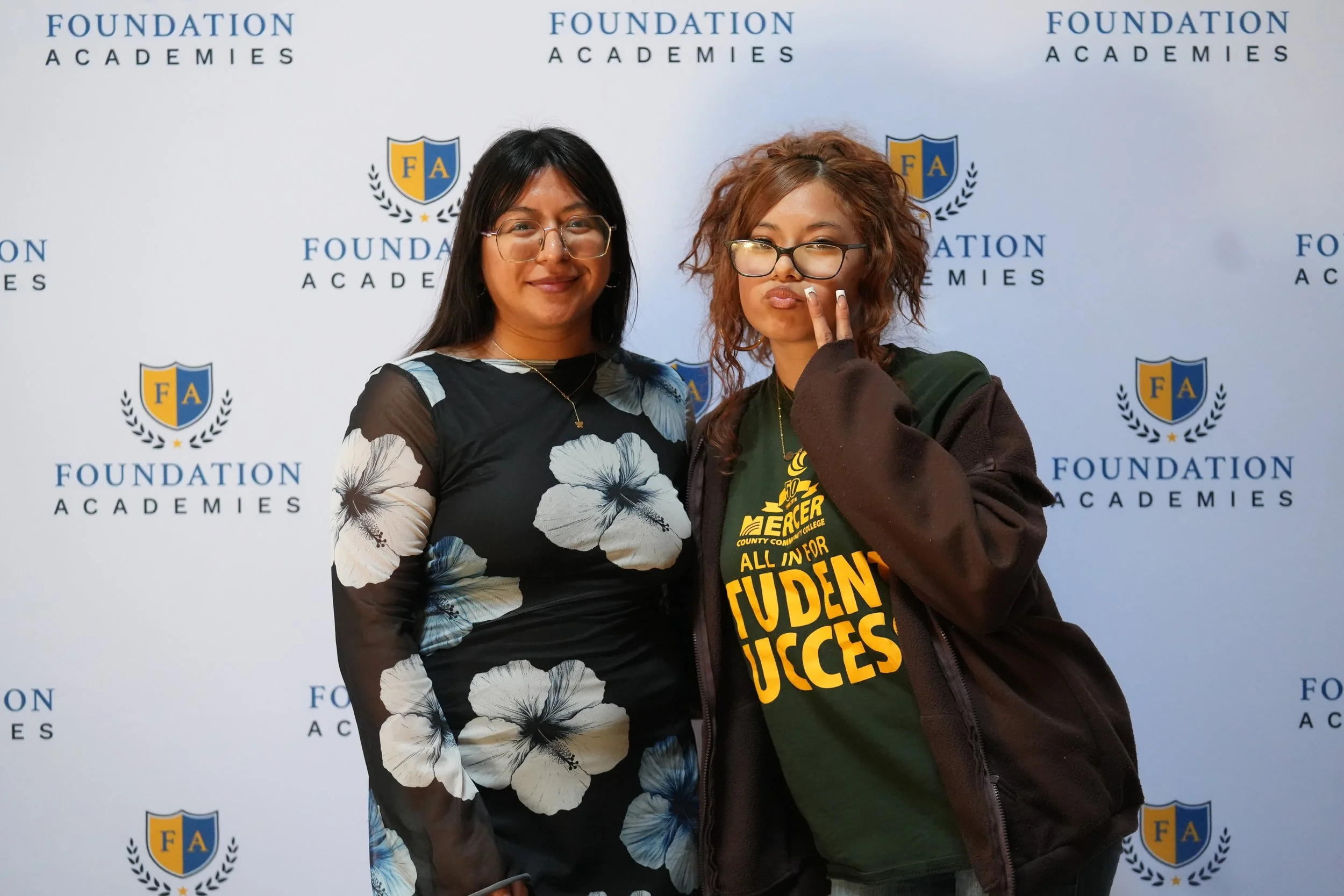 SeniorSigningDay_FA_2026_Web-74.jpg
