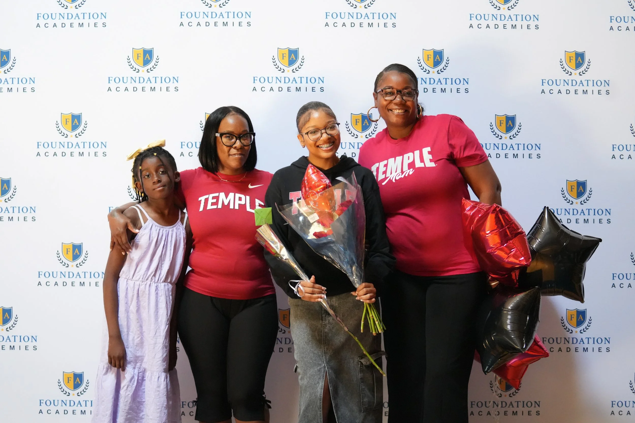 SeniorSigningDay_FA_2026_Web-76.jpg