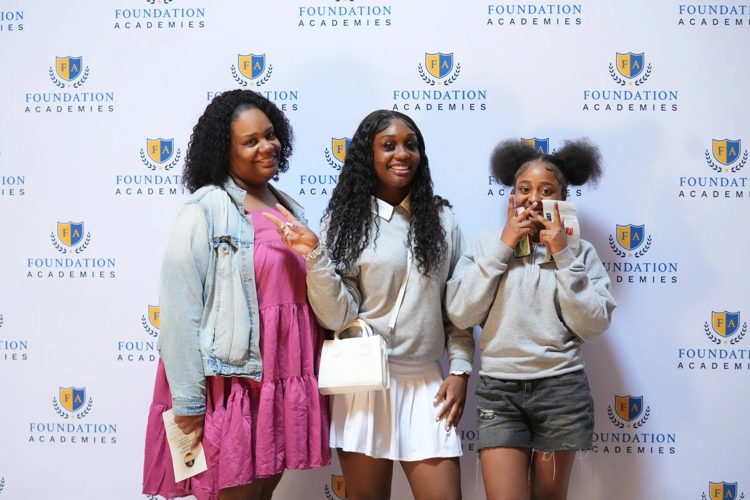SeniorSigningDay_FA_2026_Web-78.jpg
