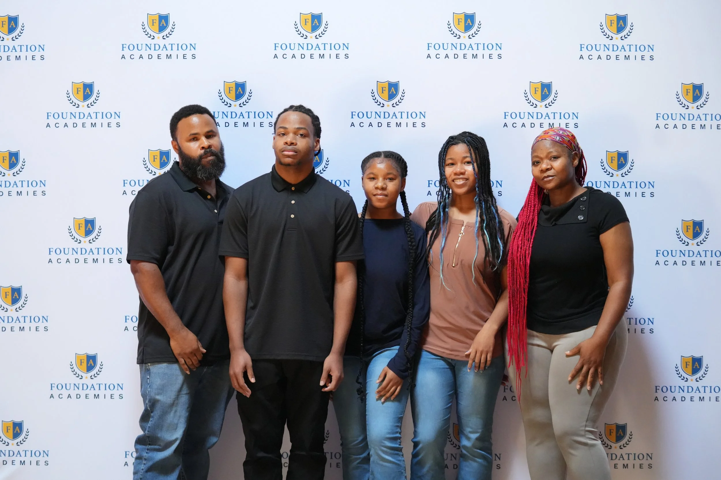SeniorSigningDay_FA_2026_Web-80.jpg