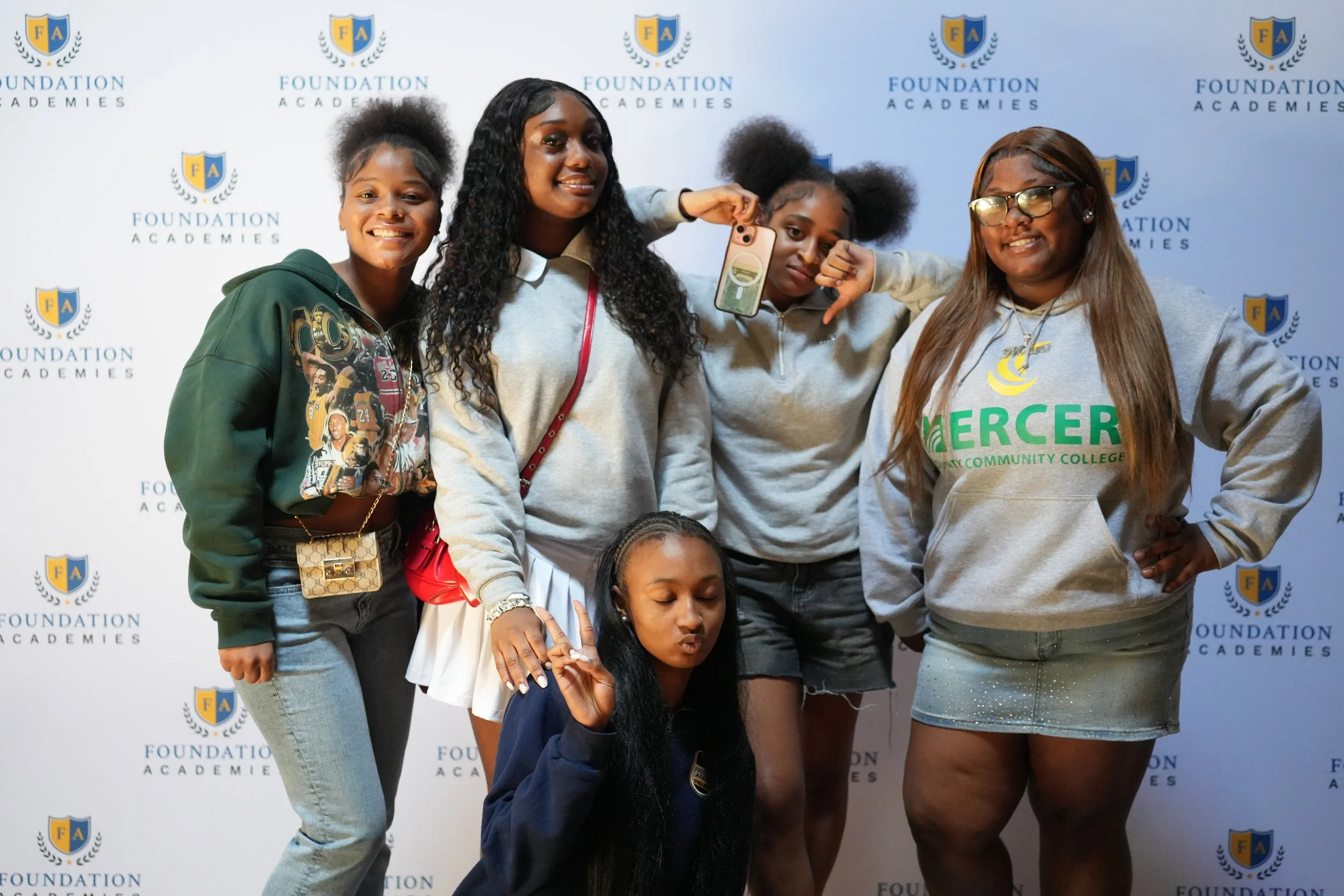 SeniorSigningDay_FA_2026_Web-93.jpg
