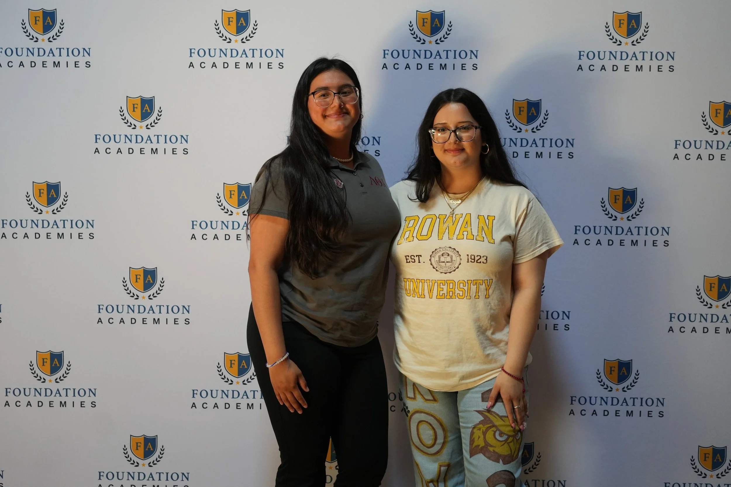 SeniorSigningDay_FA_2026_Web-99.jpg