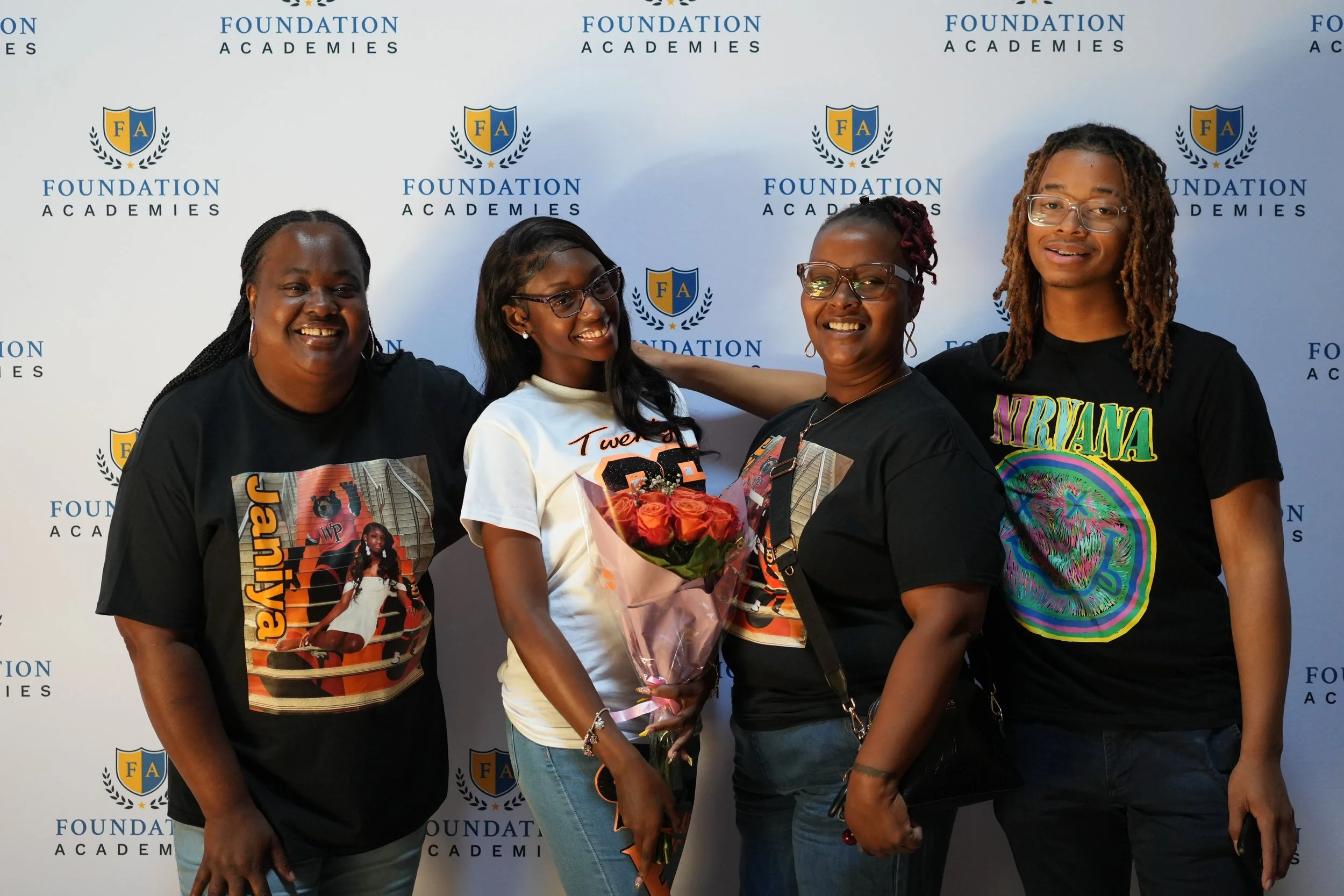 SeniorSigningDay_FA_2026_Web-101.jpg