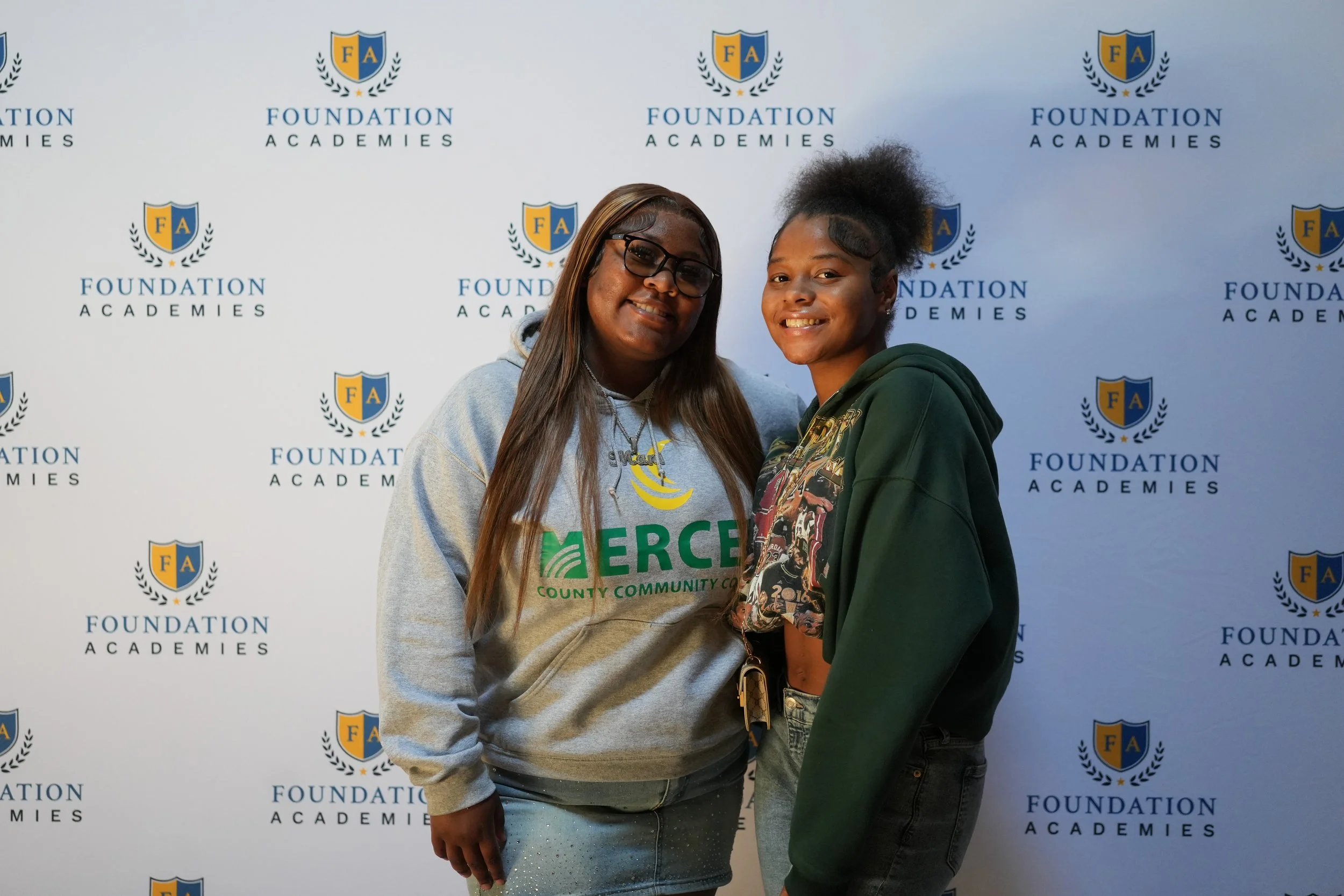 SeniorSigningDay_FA_2026_Web-106.jpg