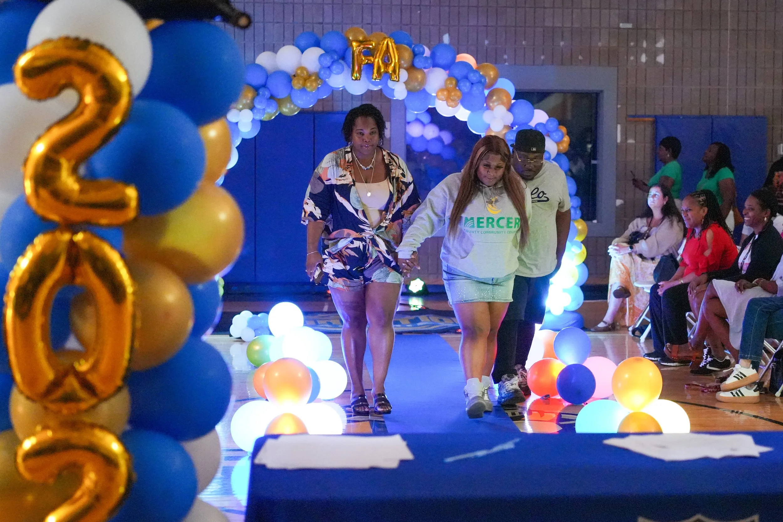 SeniorSigningDay_FA_2026_Web-161.jpg