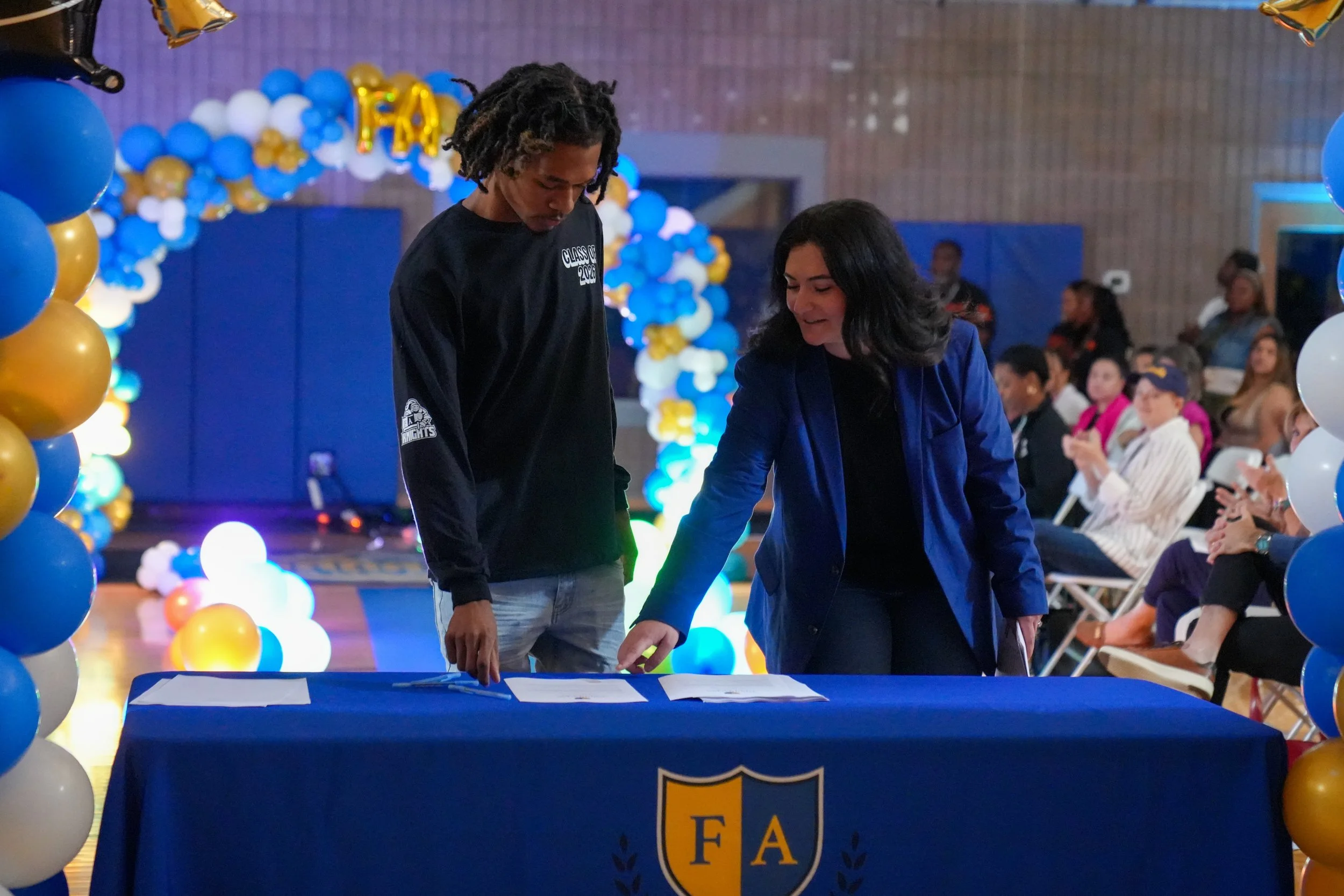 SeniorSigningDay_FA_2026_Web-169.jpg
