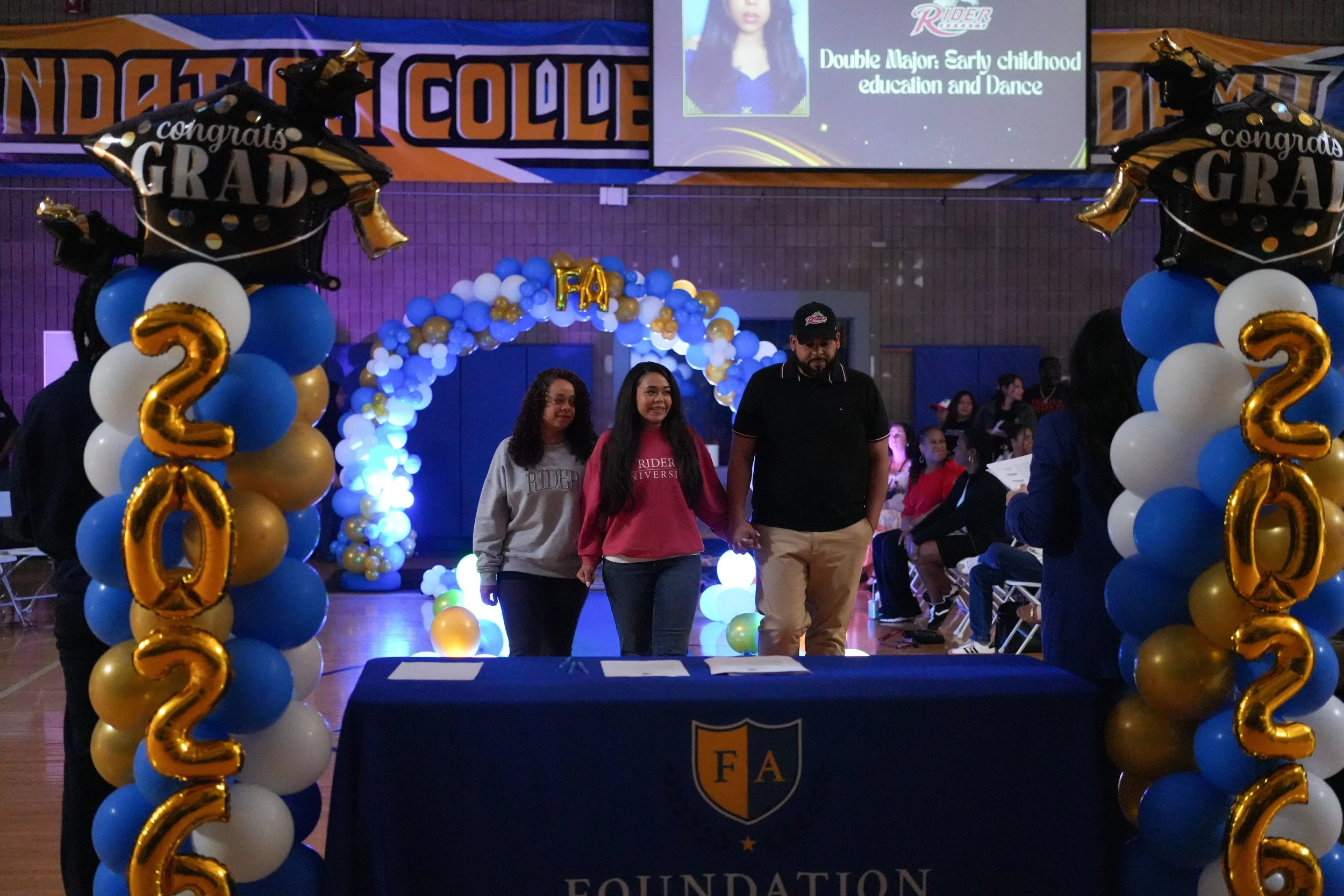 SeniorSigningDay_FA_2026_Web-183.jpg