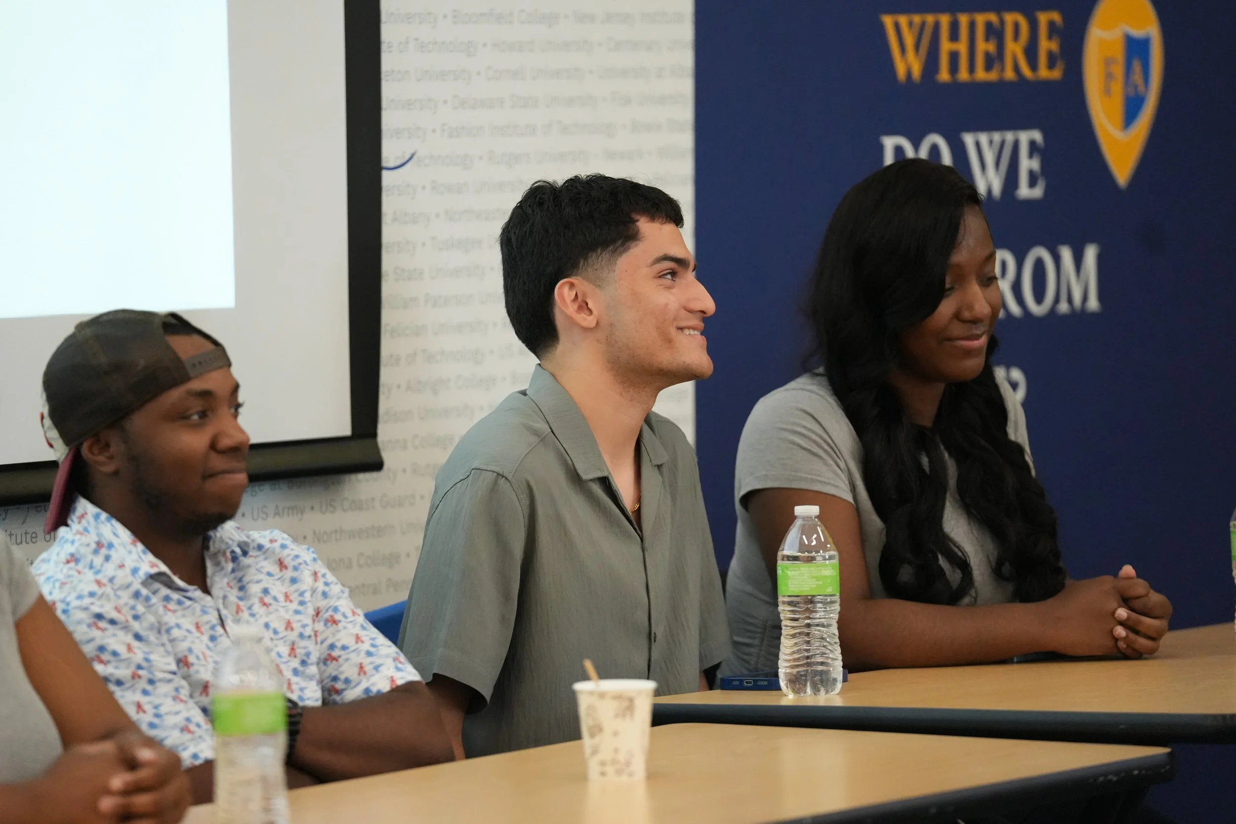 SeniorSigningDay_FA_2026_Web-231.jpg