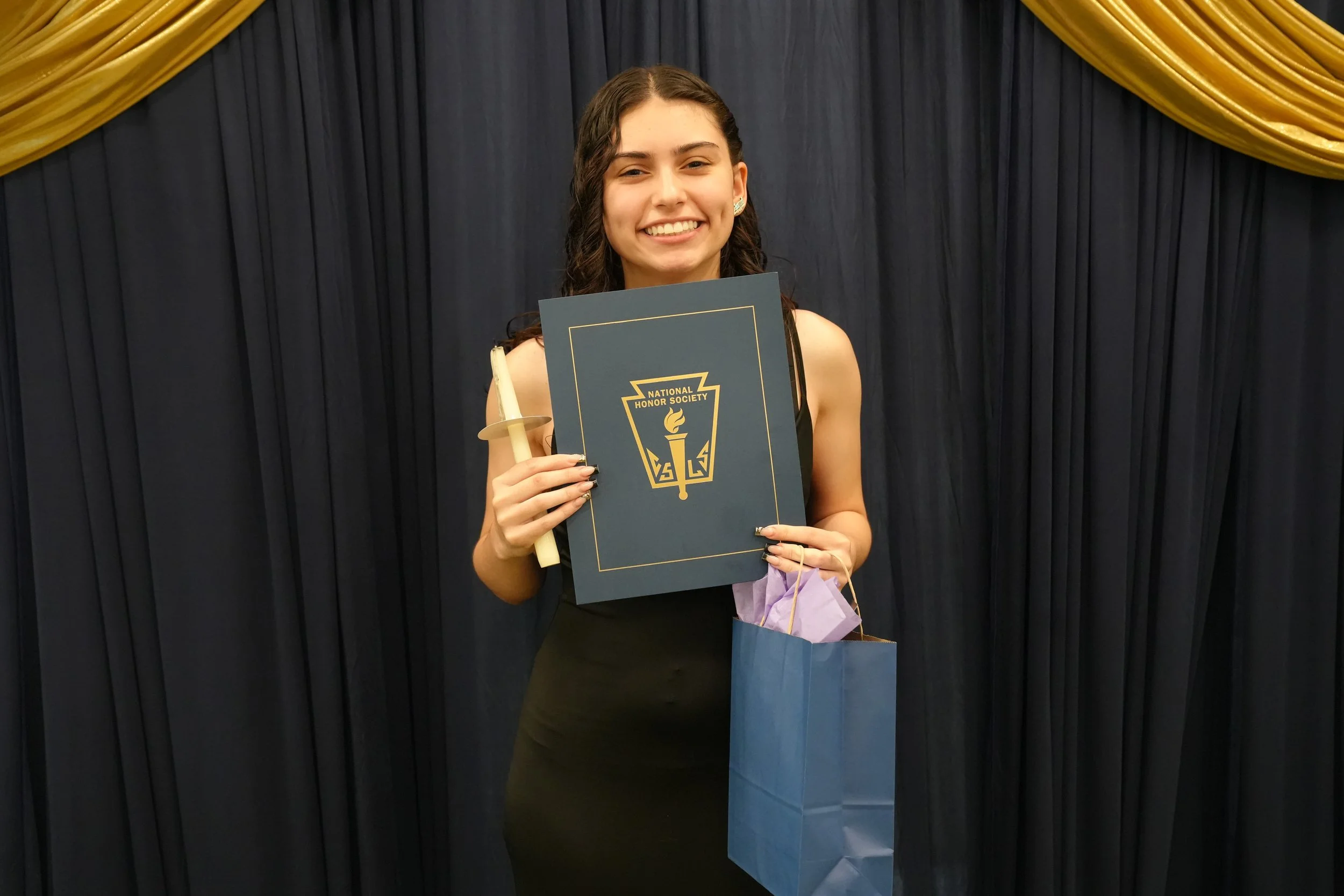 NHS_FACollegiate_InductionCeremony_Web-77.jpg