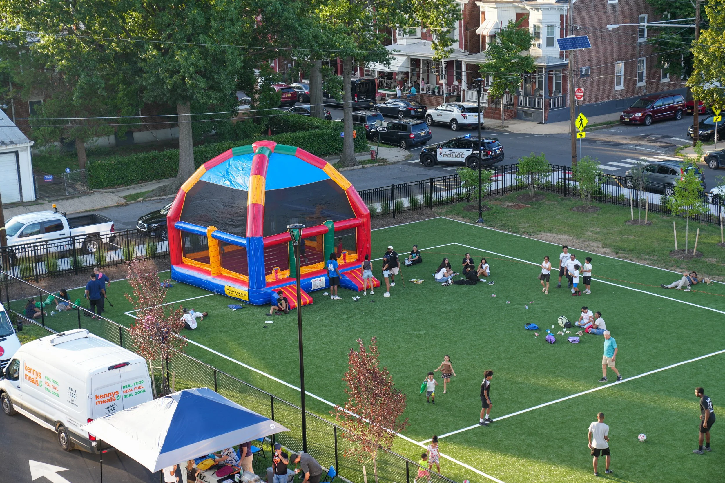 NationalNightOut_FACommunityBlockParty_26_-73.jpg