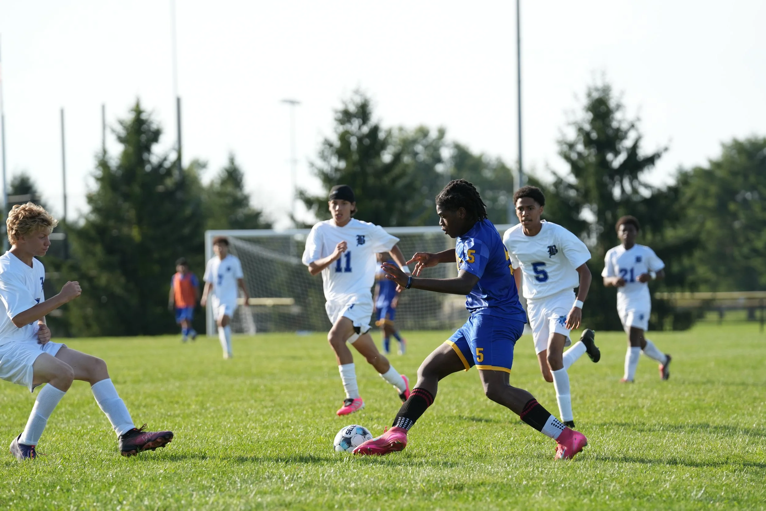 FA_BoysVarsitySoccer_2627_Web-104.jpg