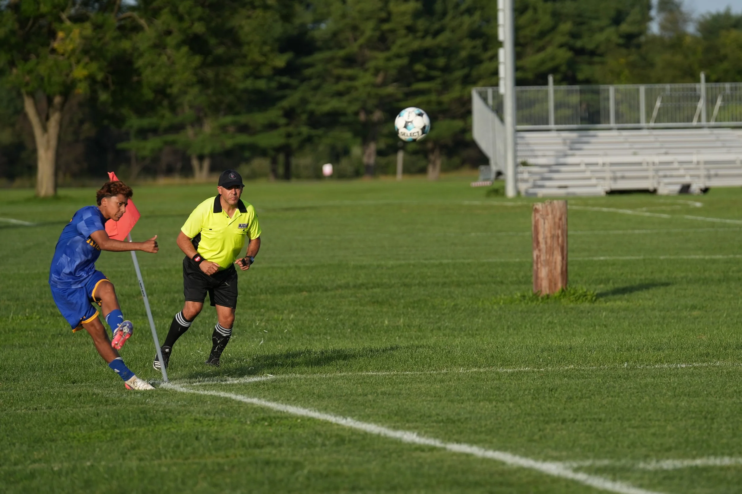 FA_BoysVarsitySoccer_2627_Web-117.jpg