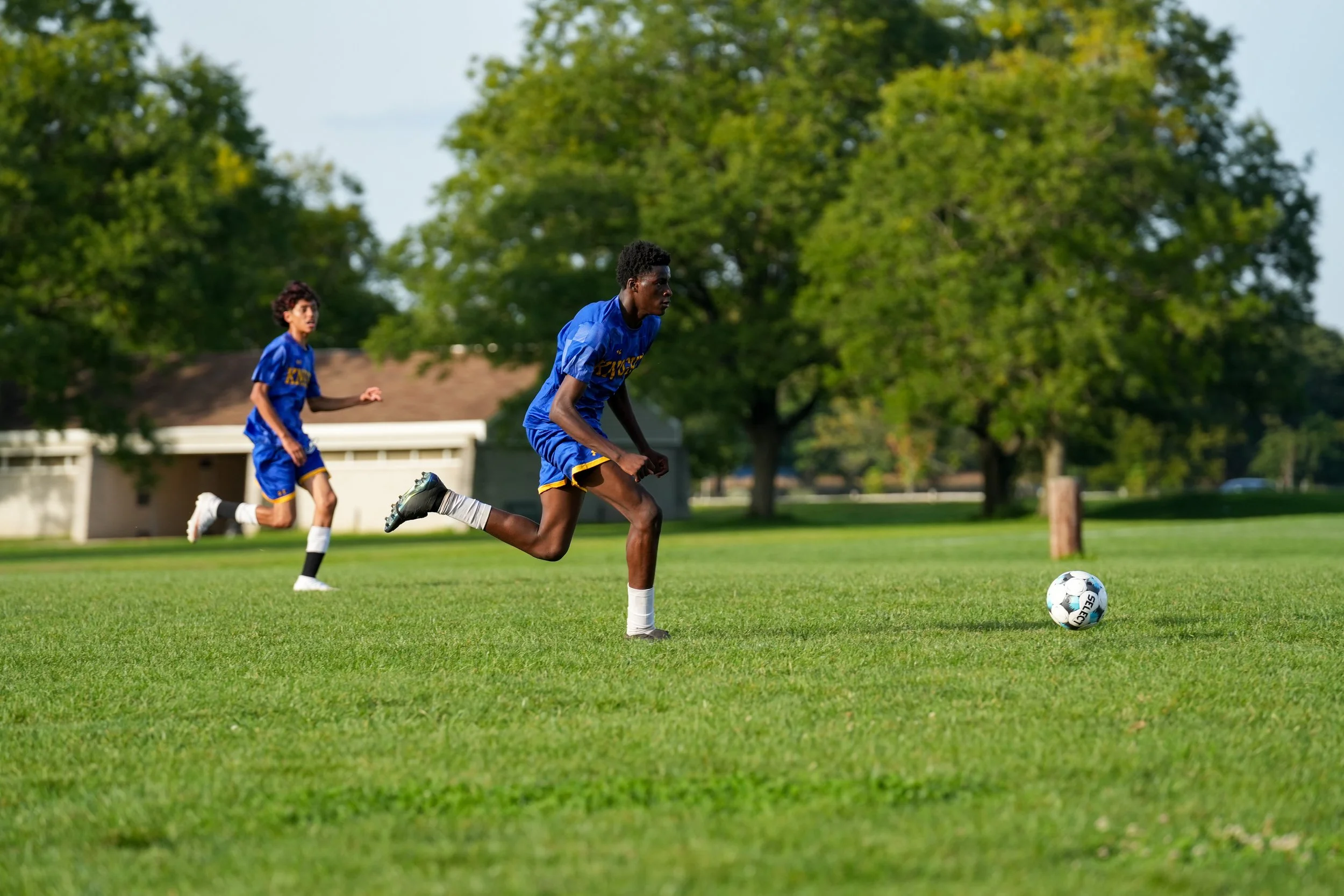 FA_BoysVarsitySoccer_2627_Web-125.jpg