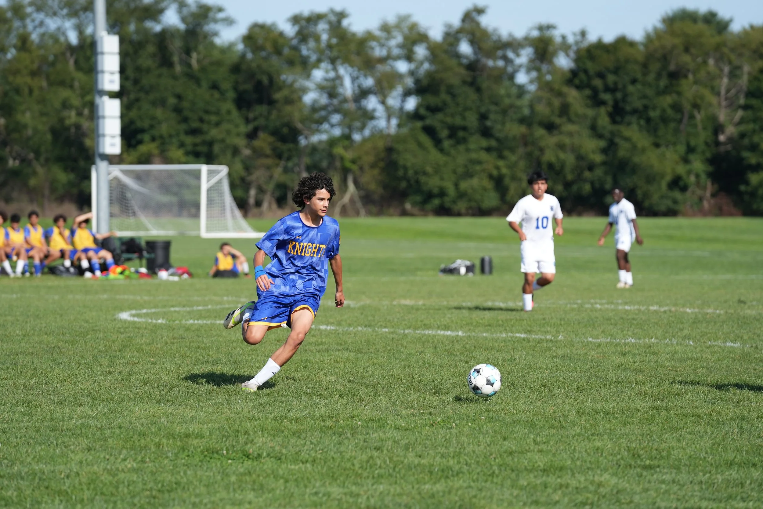 FA_BoysVarsitySoccer_2627_Web-137.jpg