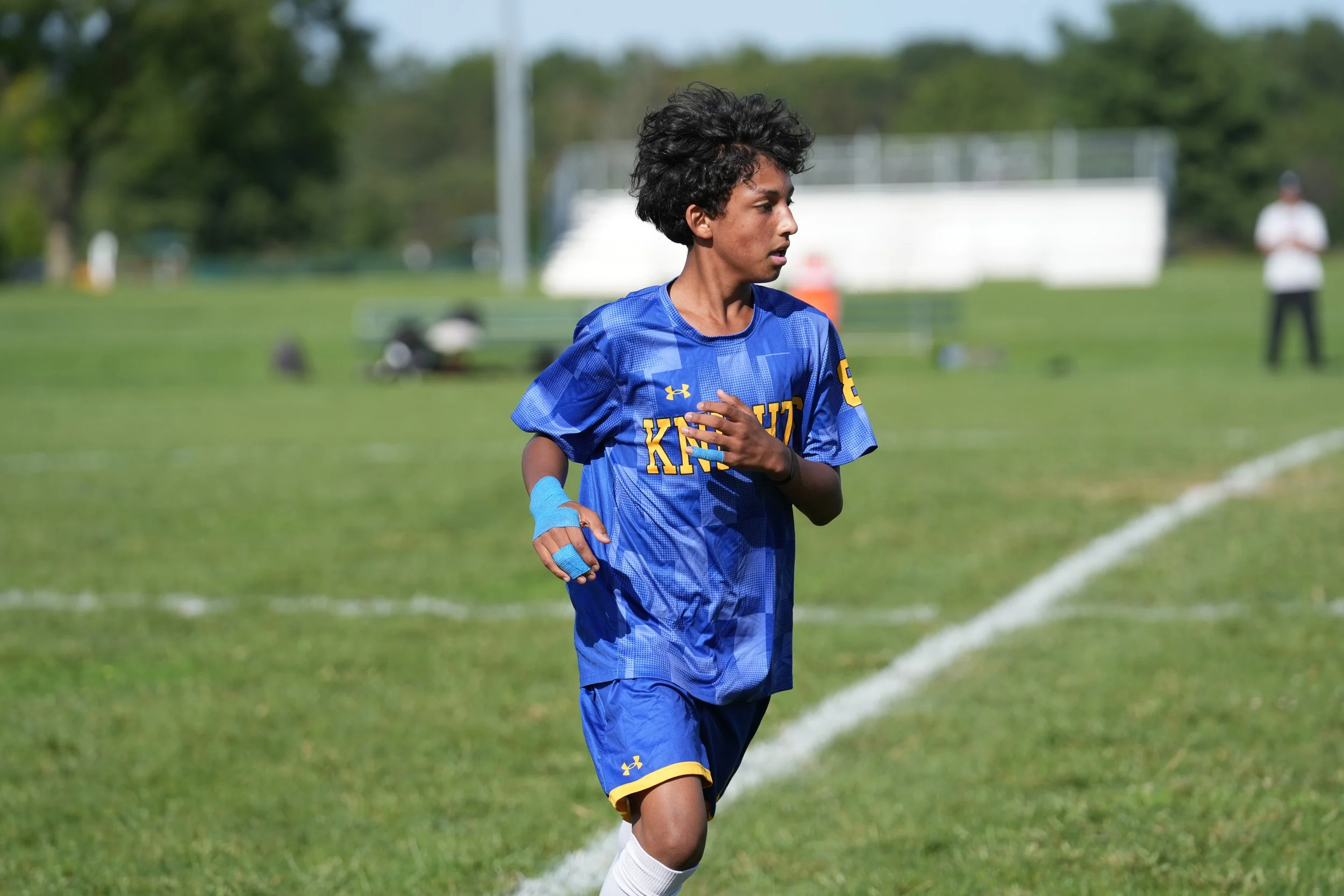 FA_BoysVarsitySoccer_2627_Web-140.jpg
