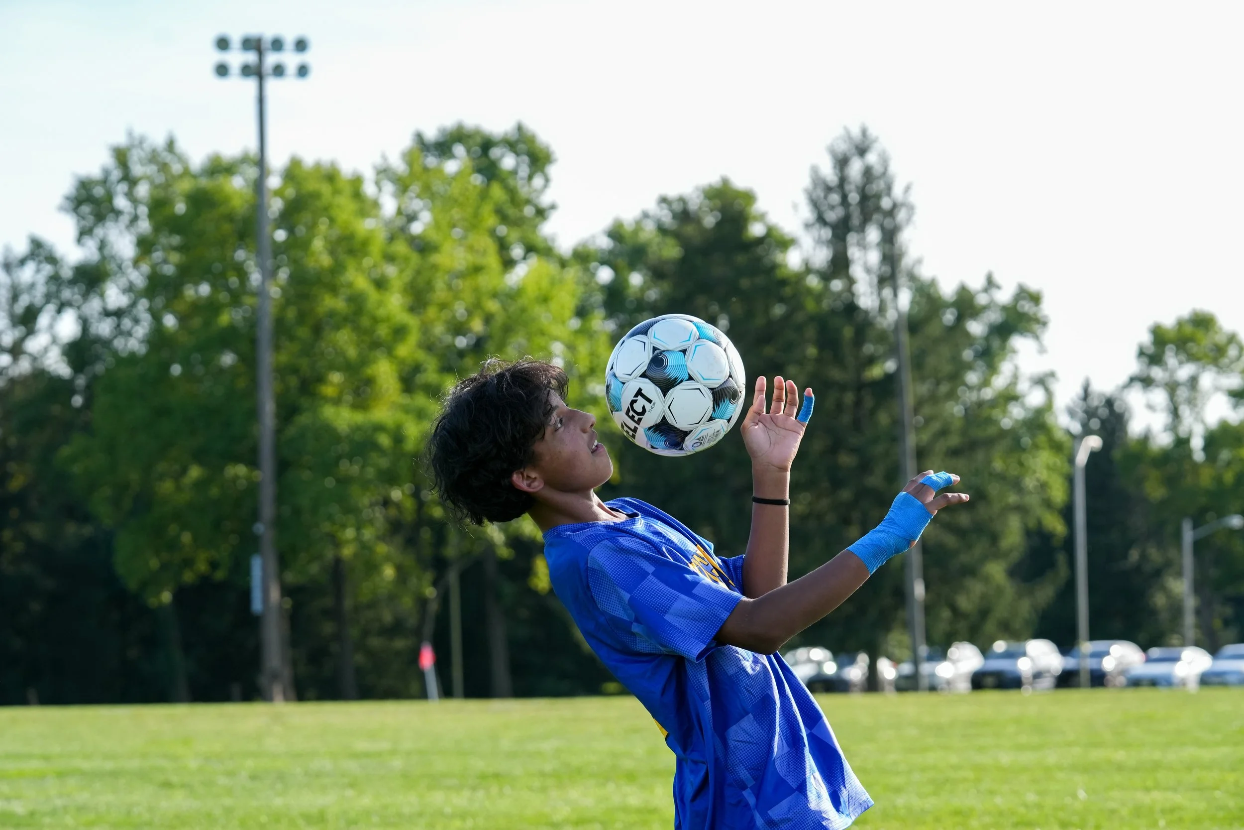 FA_BoysVarsitySoccer_2627_Web-142.jpg