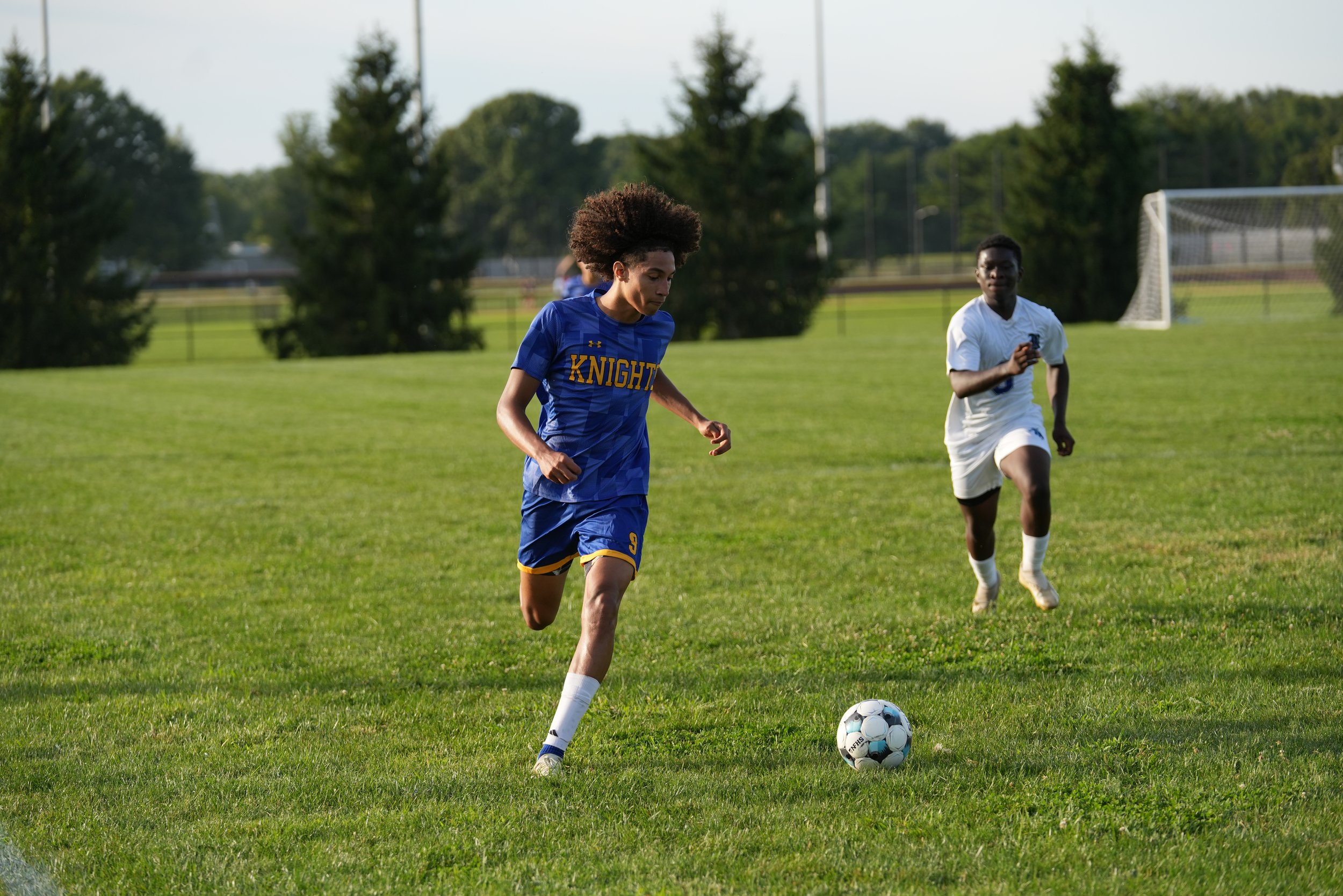 FA_BoysVarsitySoccer_2627_Web-152.jpg