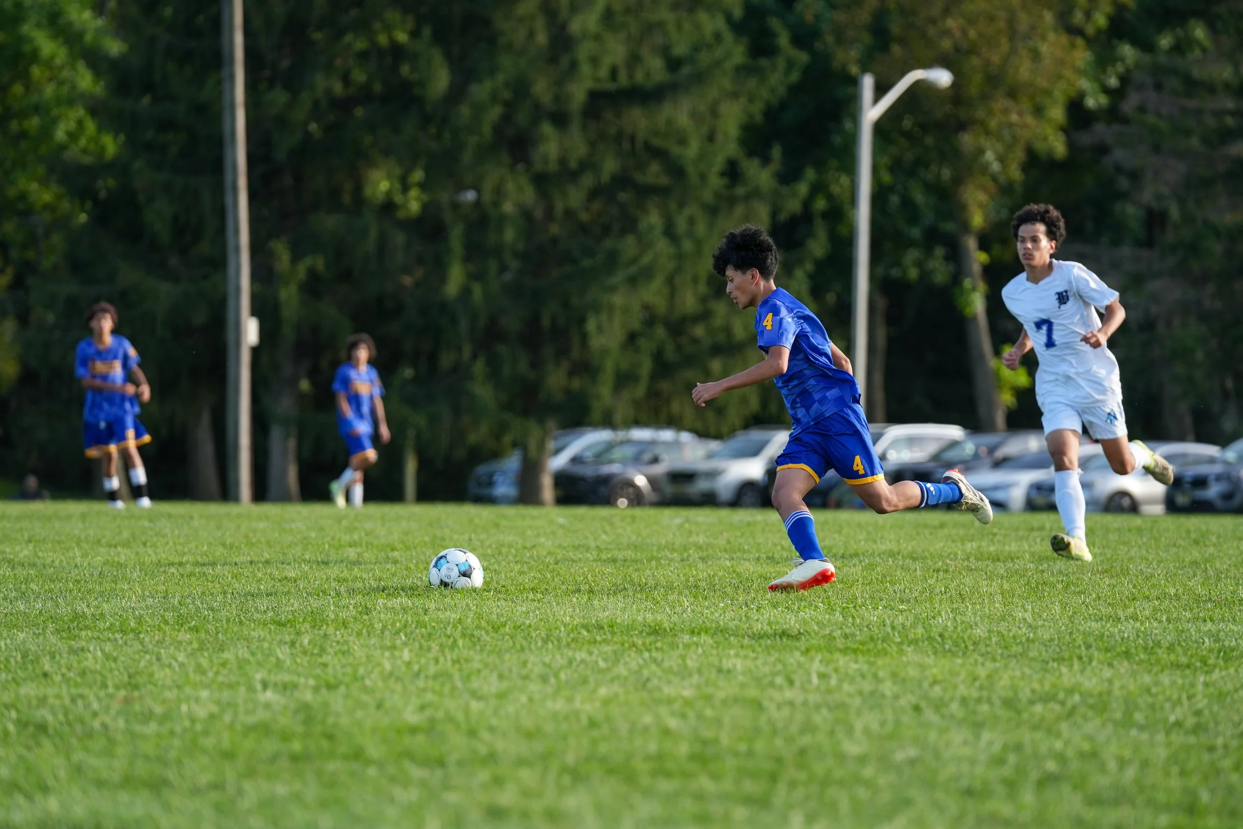 FA_BoysVarsitySoccer_2627_Web-153.jpg