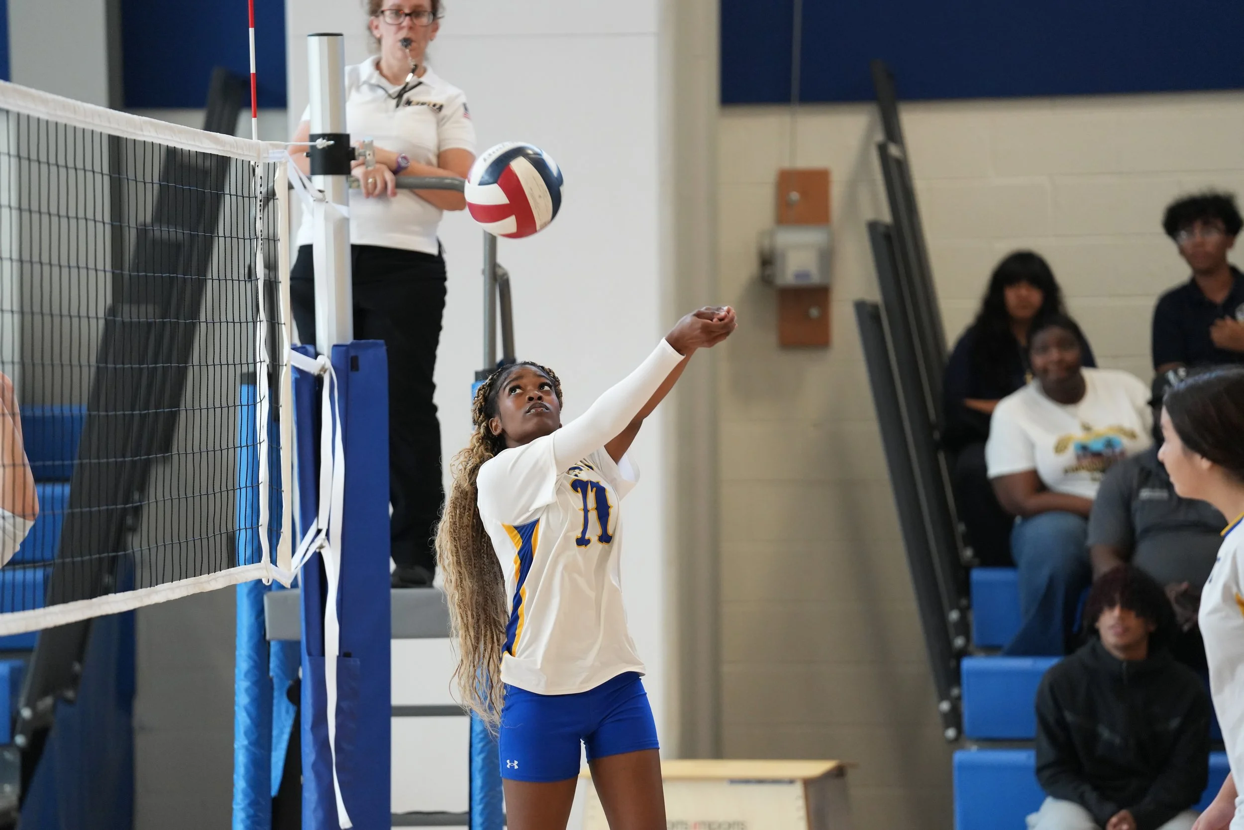 GirlsVarsityVolleyball_GameDay_2627_Web-04.jpg
