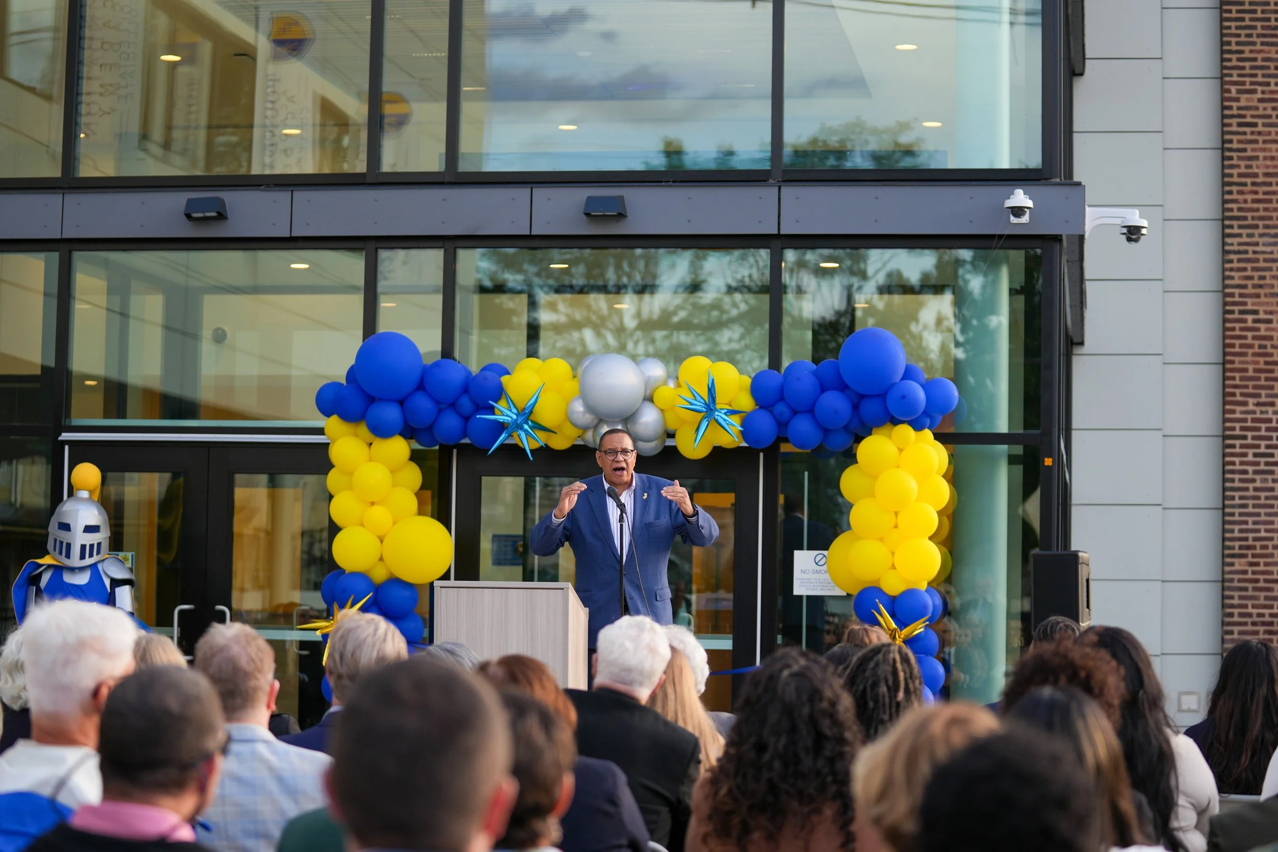 RibbonCutting_FACollegiate_92326_Web-14.jpg