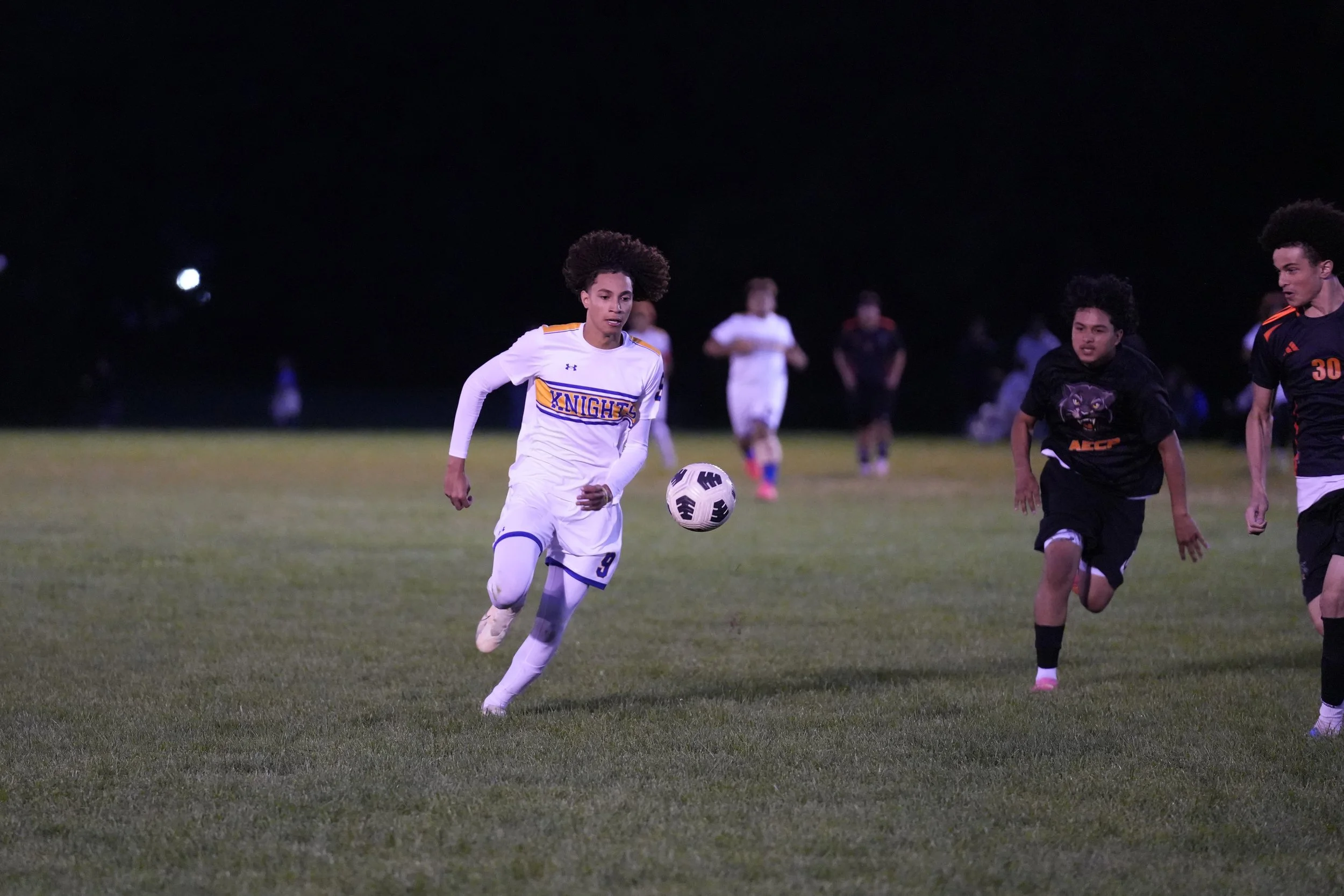 SeniorKnight_BoysVarsitySoccer_CCC_26_web_-13.jpg