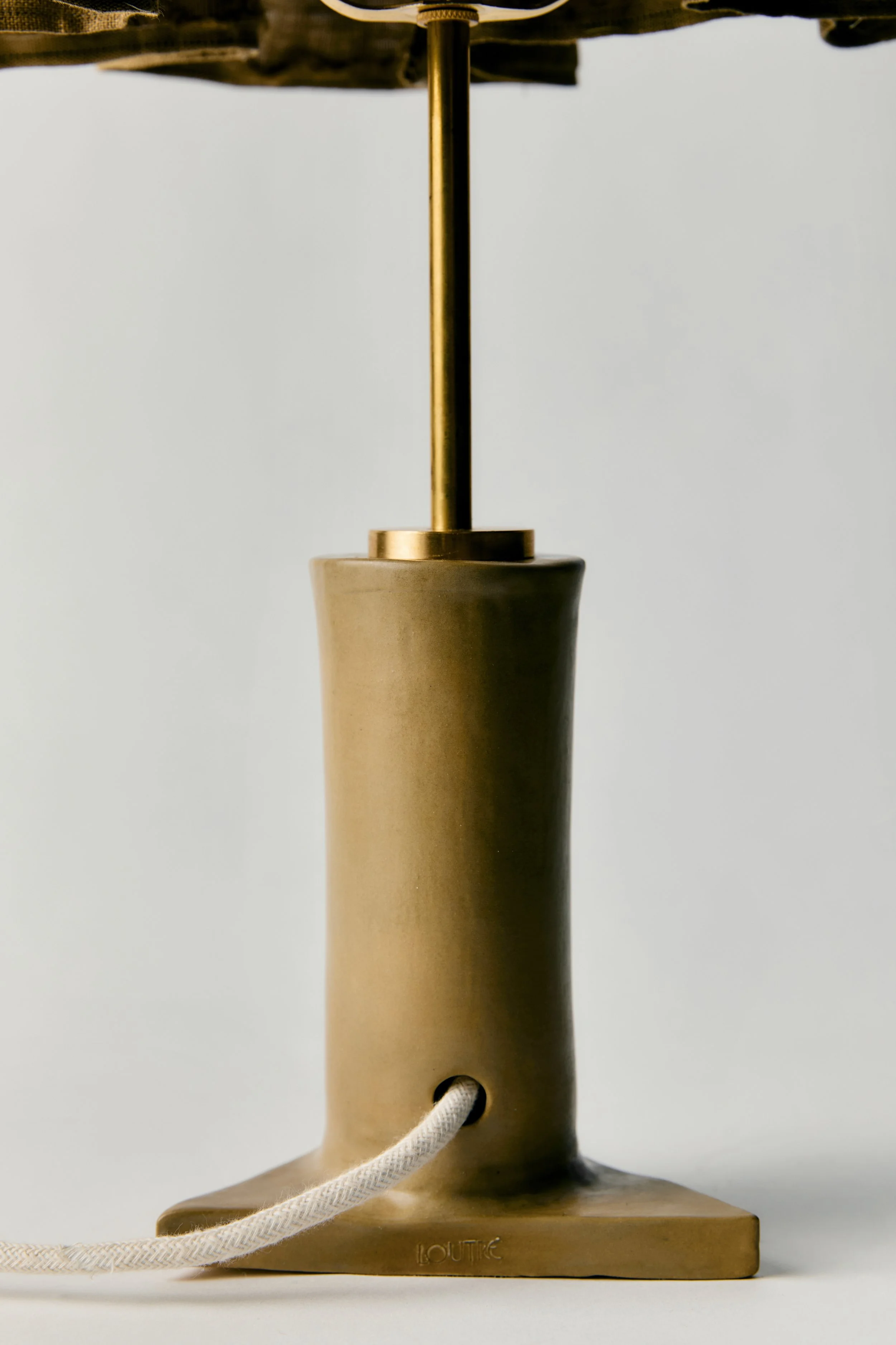 loutre-large-lamp_005.jpg