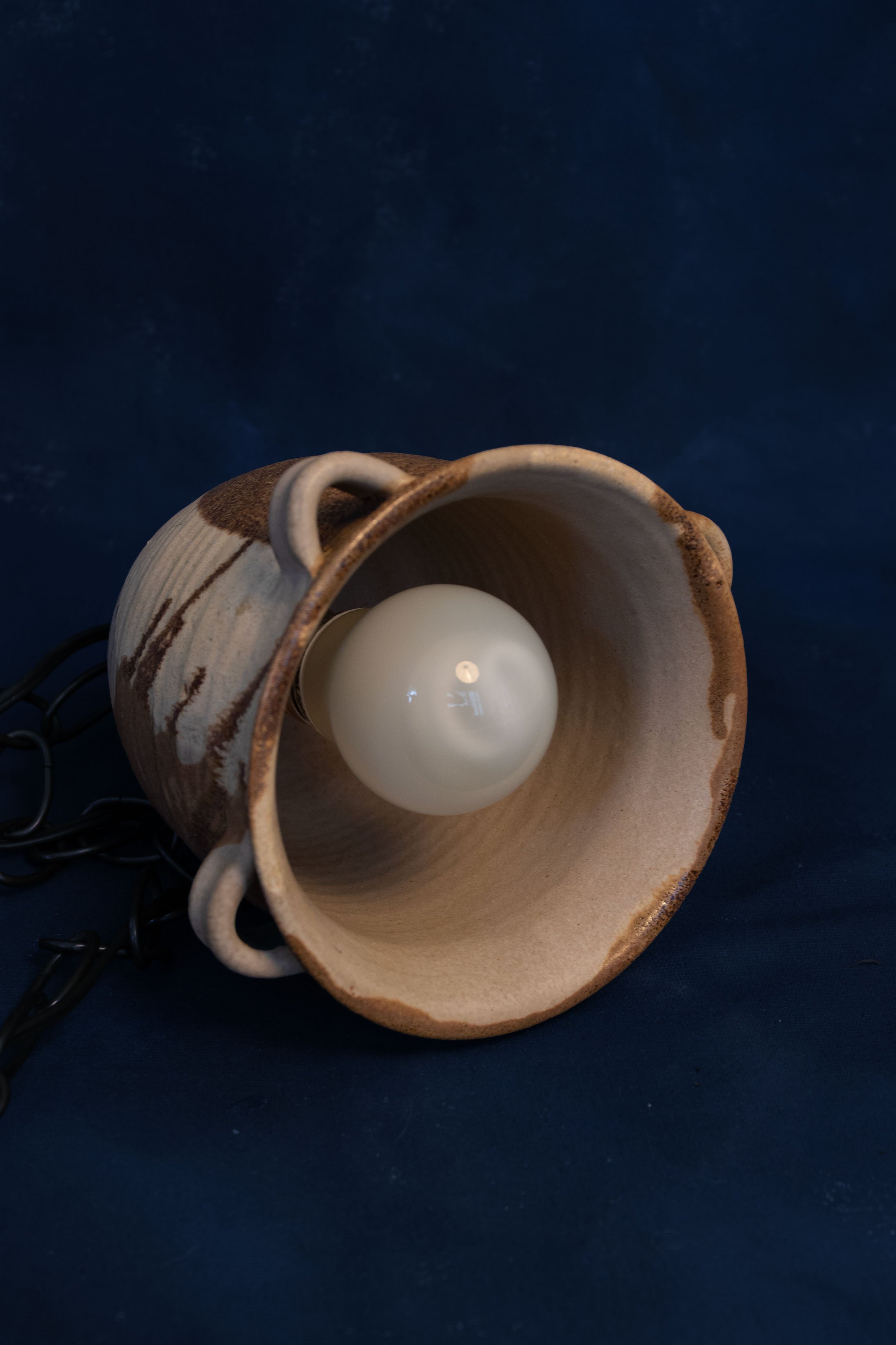 Ceramic-Hanging-Light-3.jpg