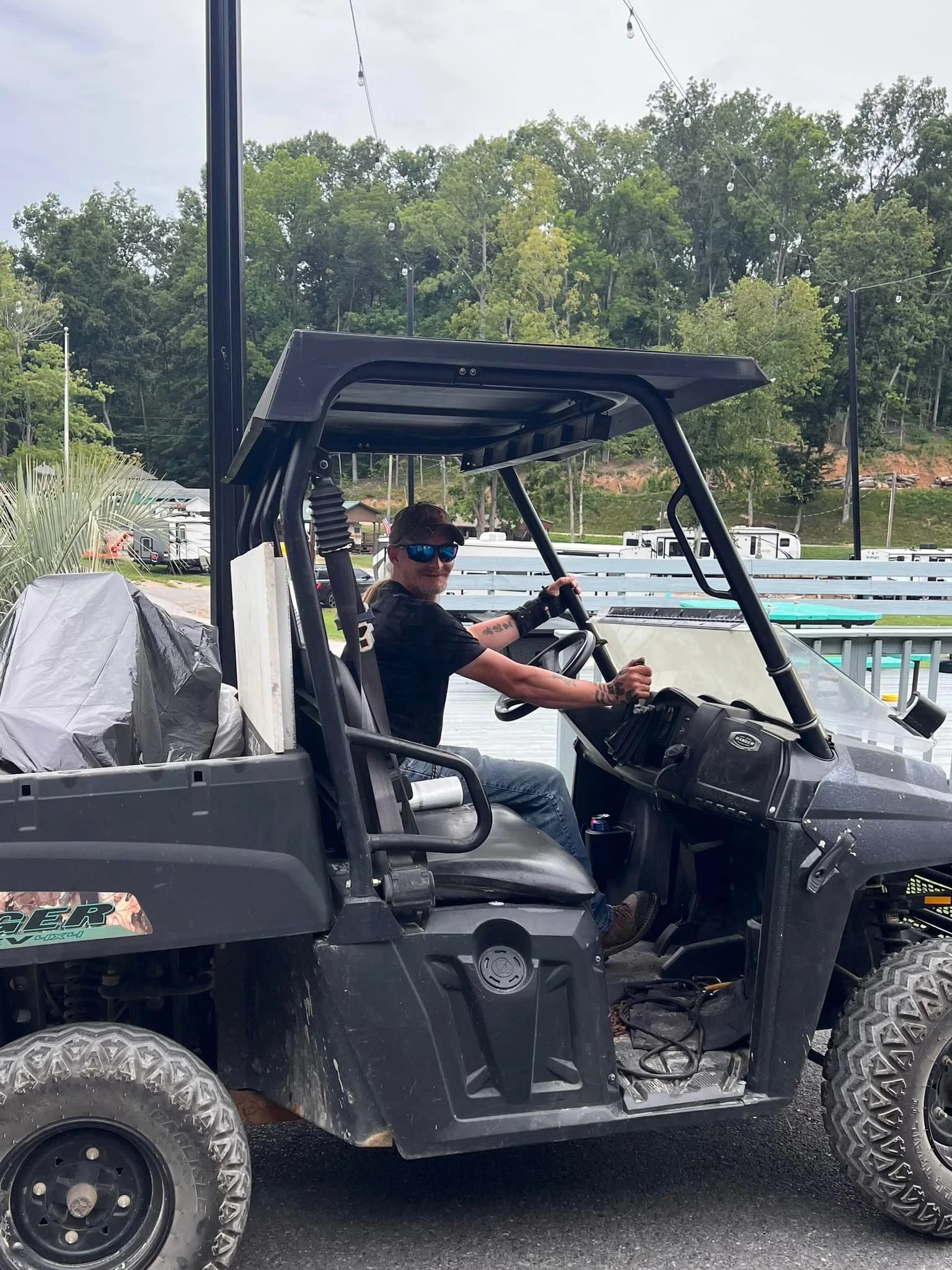 happy-employees-holiday-hills-resort-grounds-team