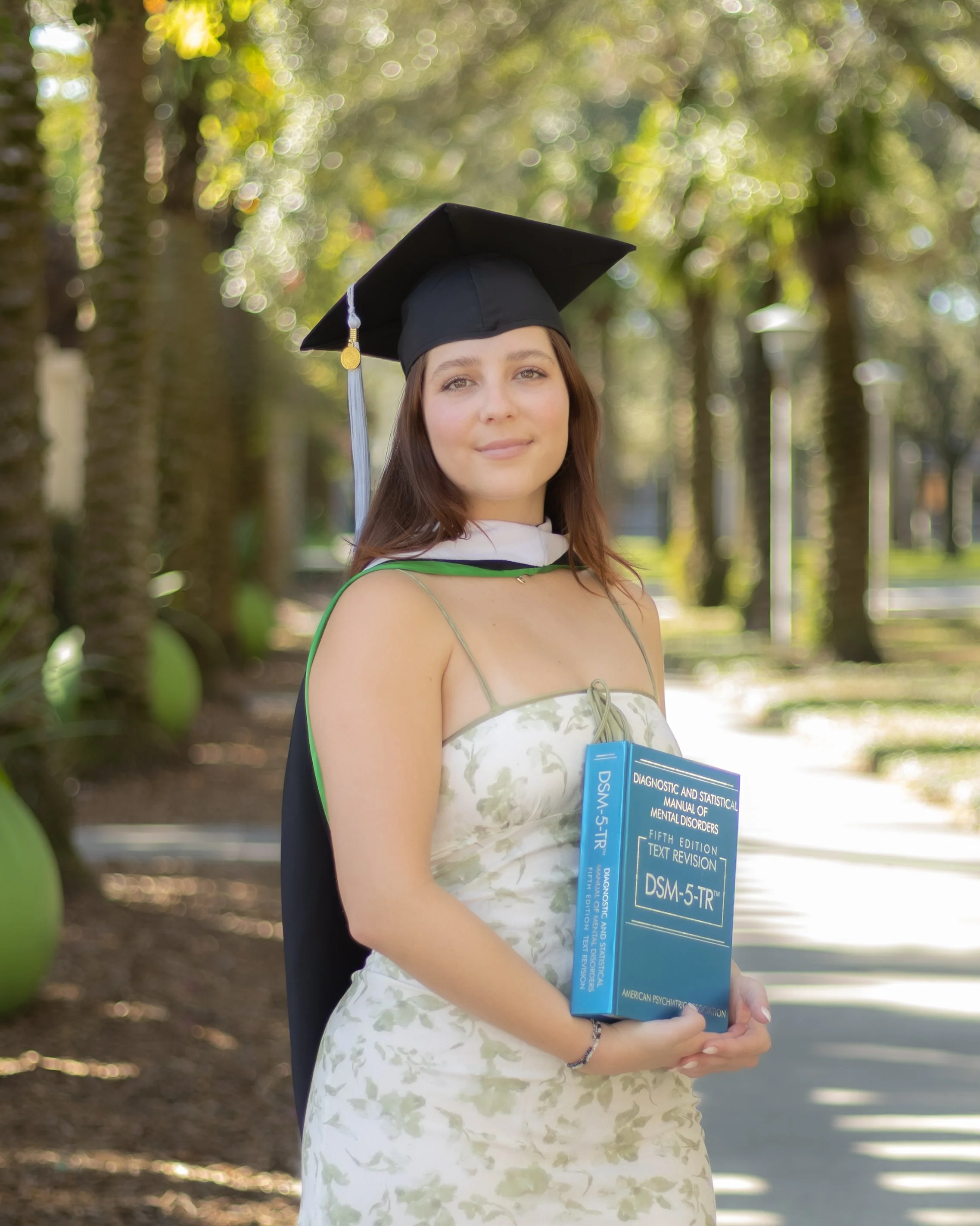 USF_Gradshoot-141.jpg