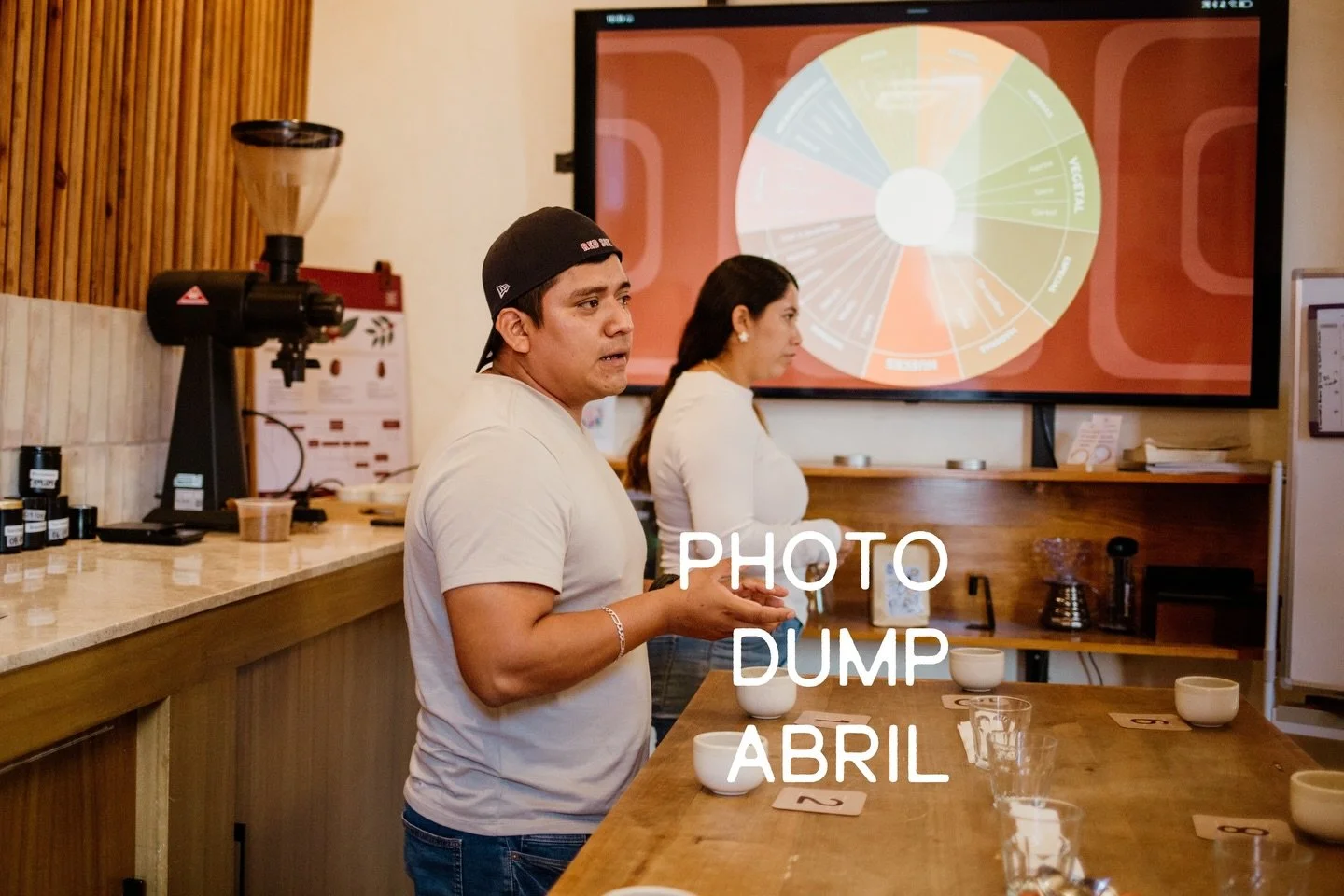 1.En Abril tuvimos muchas actividades y estamos felices de poder compartir.
2.La cata de robustas fue una de las experiencias m&aacute;s sorprendentes de nuestro abril.
3.Nuestro colega Samuel Arg&uuml;ello se dedica, como pocos productores de la reg