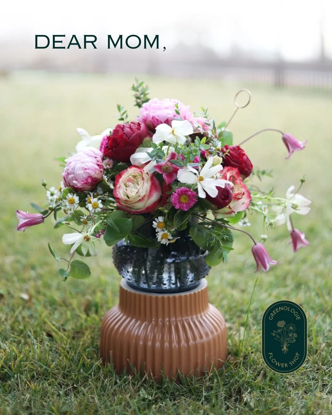 LAST CALL 💐 

Last call to place your orders for specialty Mother&rsquo;s Day bouquets like these &ldquo;Sweet Pea-only&rdquo; bouquets. We&rsquo;ll be closing orders tomorrow morning at 8am for our peony-forward &ldquo;Sweet Pea-ony&rdquo; and our 