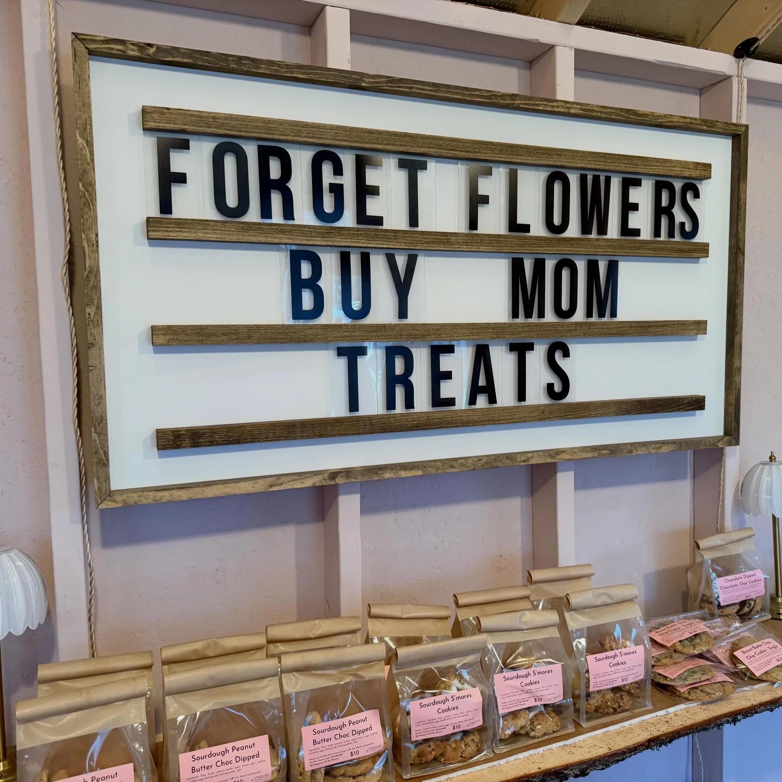 Happy Mother&rsquo;s Day from our family at Strella&rsquo;s Sweets 🤍

Yesterday was one of those extra special bakery days that left our hearts so full. Thank you to everyone who stopped by the Dough House, grabbed treats, and supported our little d