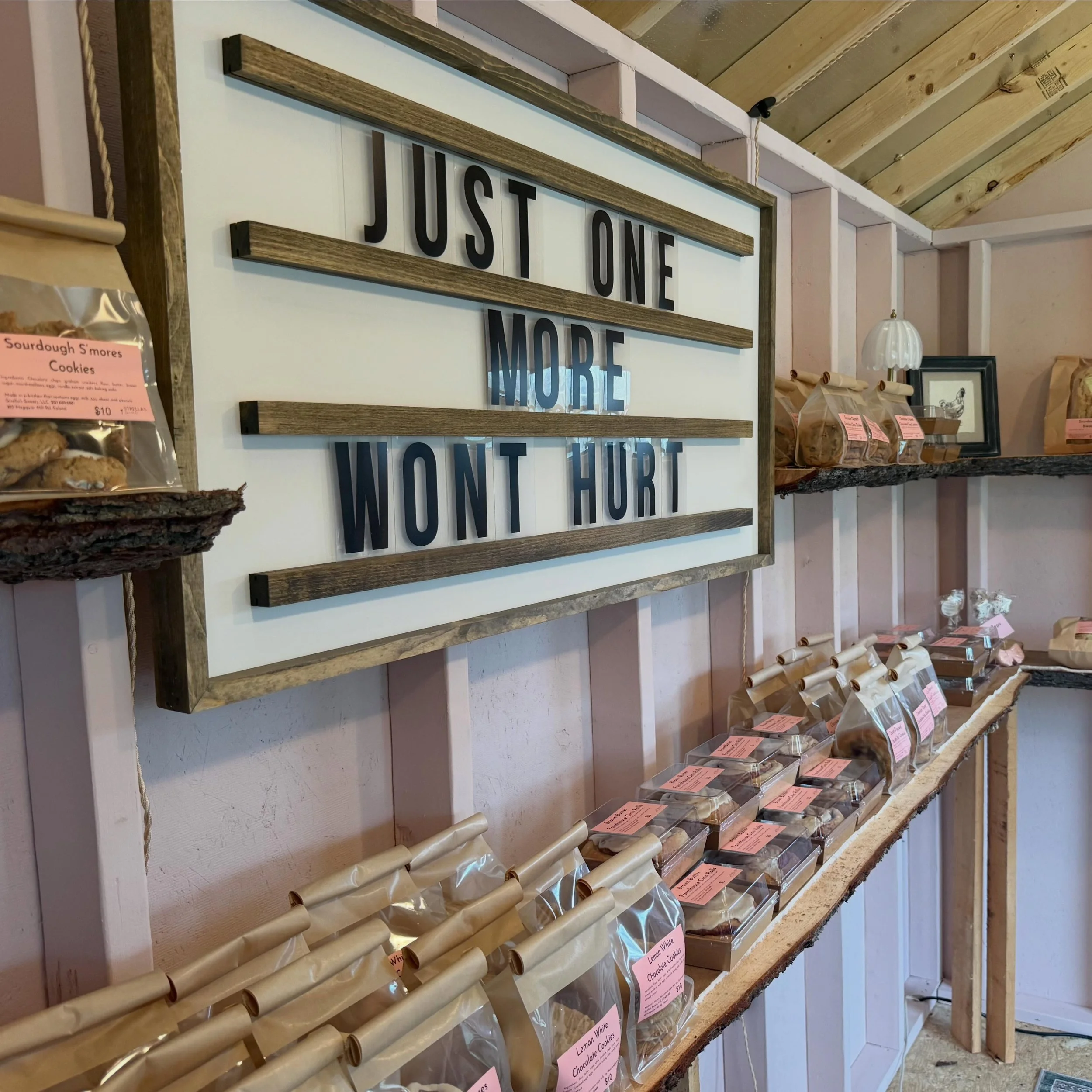The Dough House is fully restocked and ready for your Saturday sweet tooth ✨

The shelves are packed with all your favorites, fresh from the oven and made from scratch with lots of butter, brown sugar, and love. Swing by early because if last week ta
