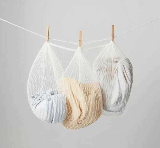 Mallas de fruta para lavar prendas pequeñas