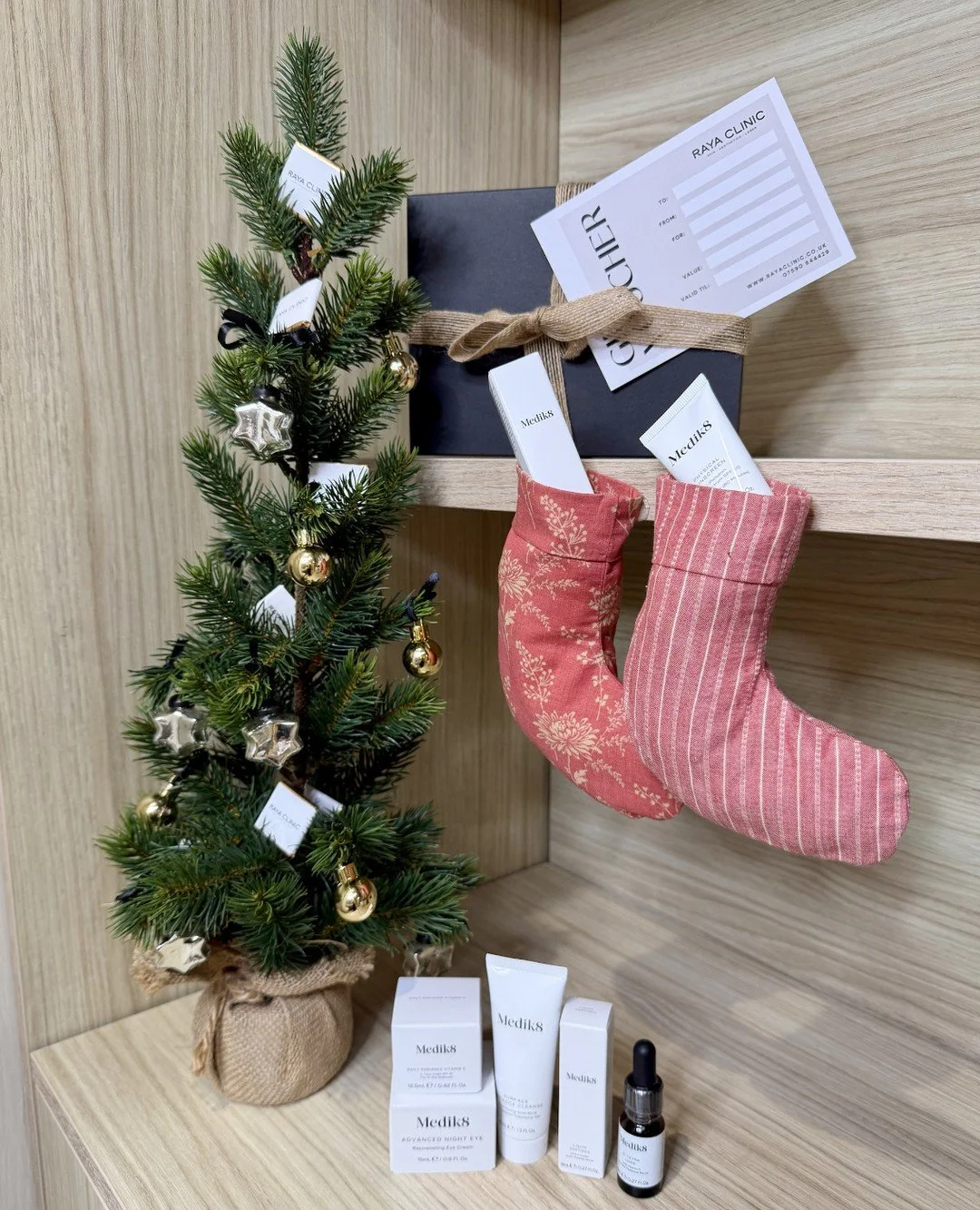 Christmas Eve at RAYA 🎄✨⁠
⁠
The clinic is feeling cosy, calm and beautifully festive - the perfect moment to wish you all a peaceful, joyful Christmas break. Thank you for being part of our RAYA community this year - your trust, kindness and support