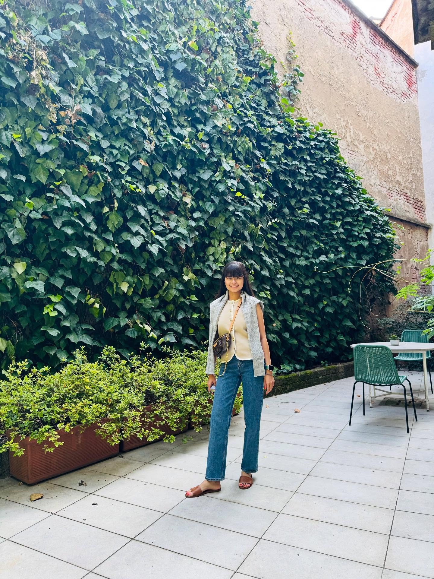 Style is the only constant in life -quote from movie &ldquo;Red&rdquo; #fashionstylist #styling #milan #travelblog #aritzia #me+em #brandymelville #claudiapierot #fashion #italytrip