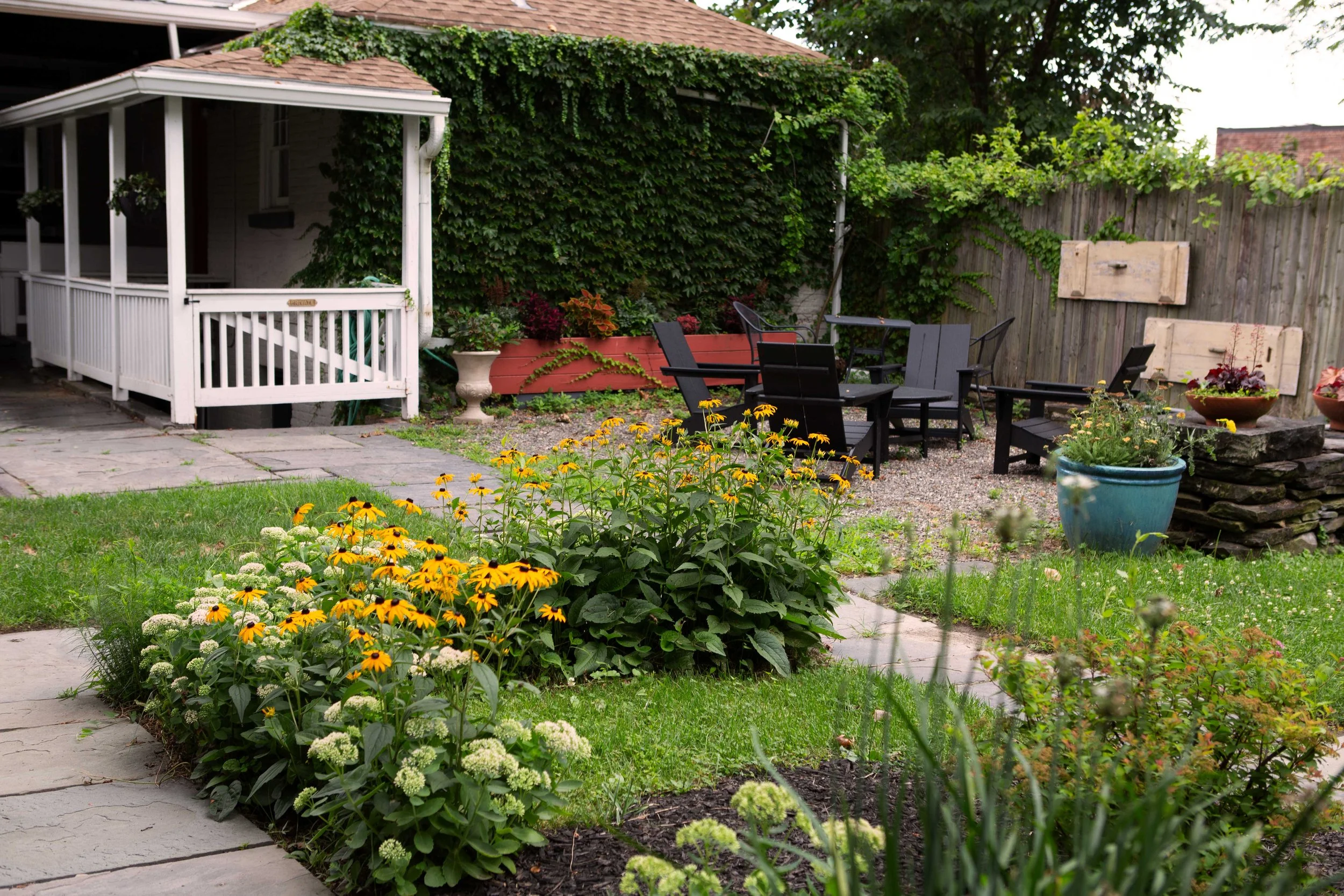 Kingston Carriage House Garden Courtyard