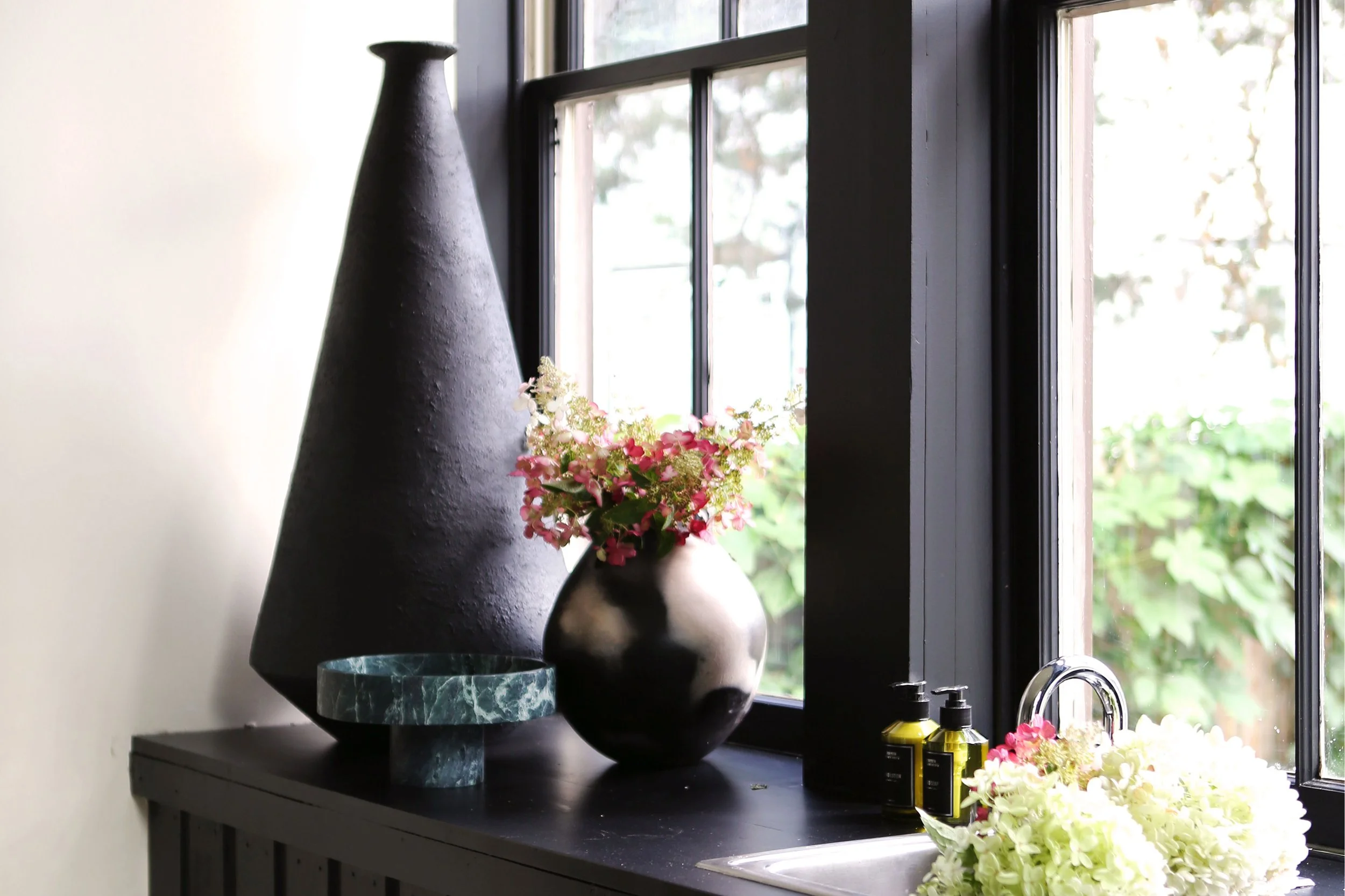 Kingston-Carriage-House_Moto-Grand_14-Kitchen-Detail.jpg