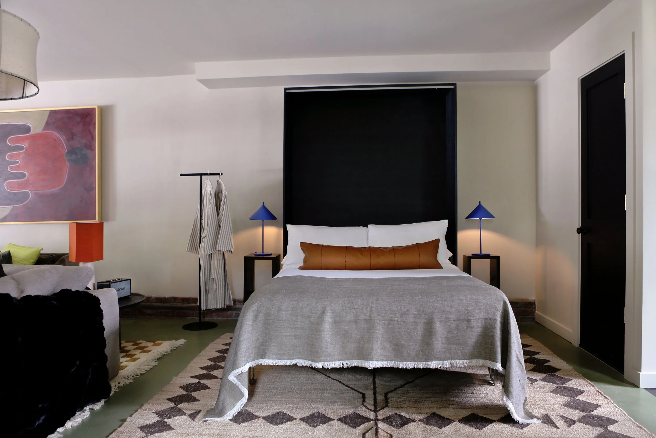 Kingston-Carriage-House_Moto-Grand_2_Bedroom.jpg